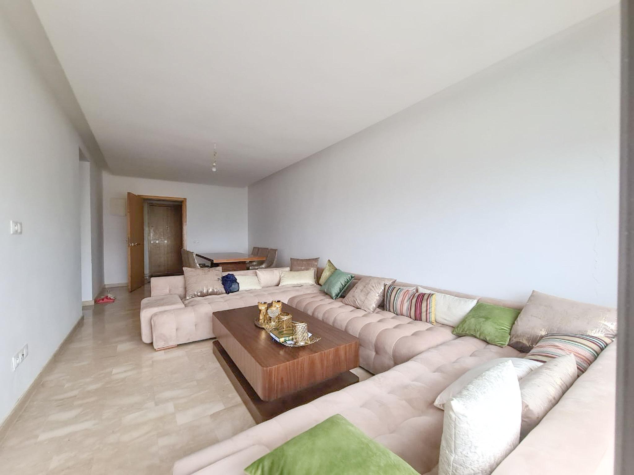 Superbe appartement en résidence avec piscine