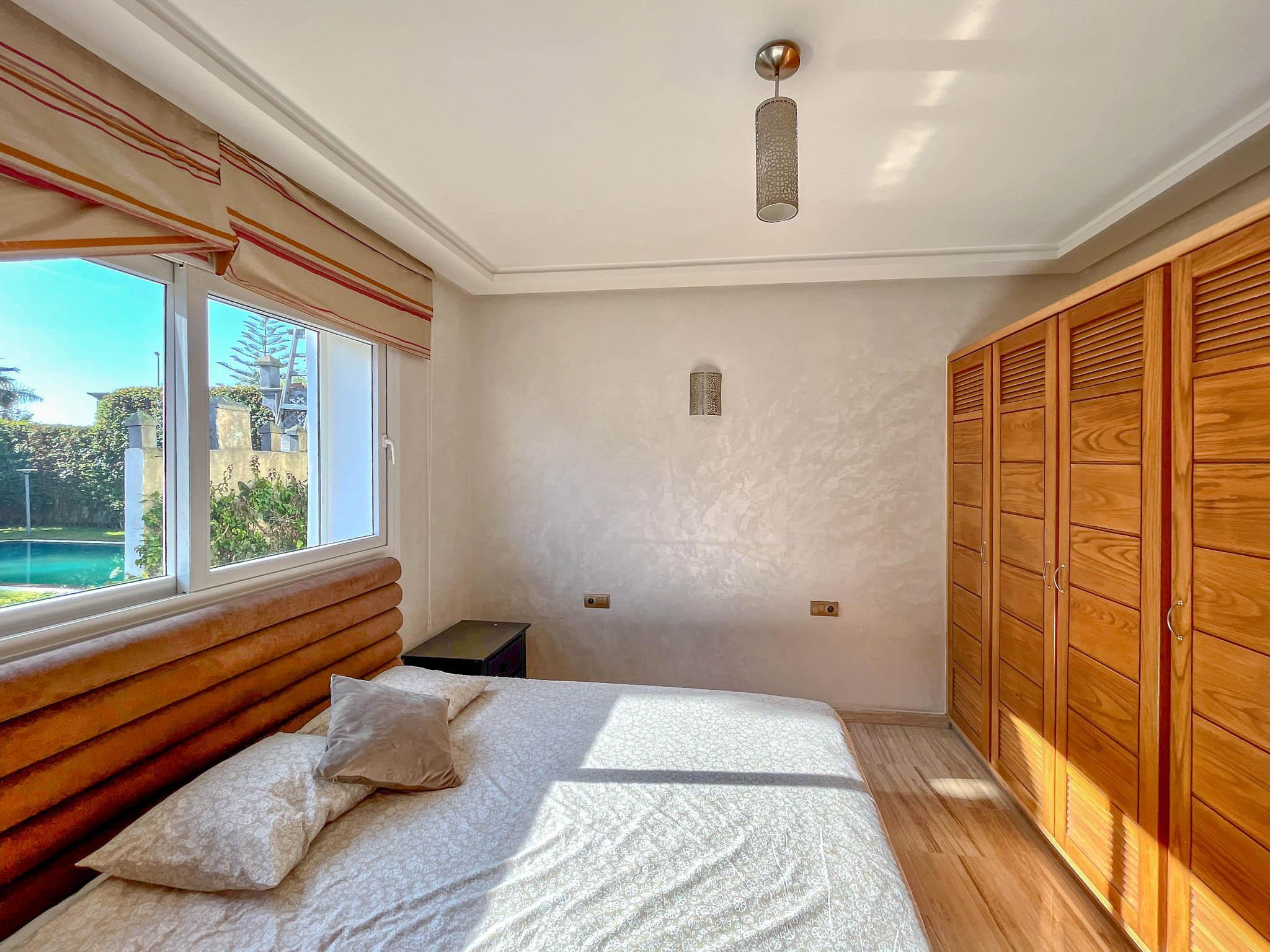 Villa Familiale Spacieuse à Dar Bouazza, — 5