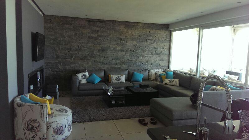 Appartement Meublé à Dar Bouazza – Résidence Sécurisée avec Piscines et Salle de Sport — 4