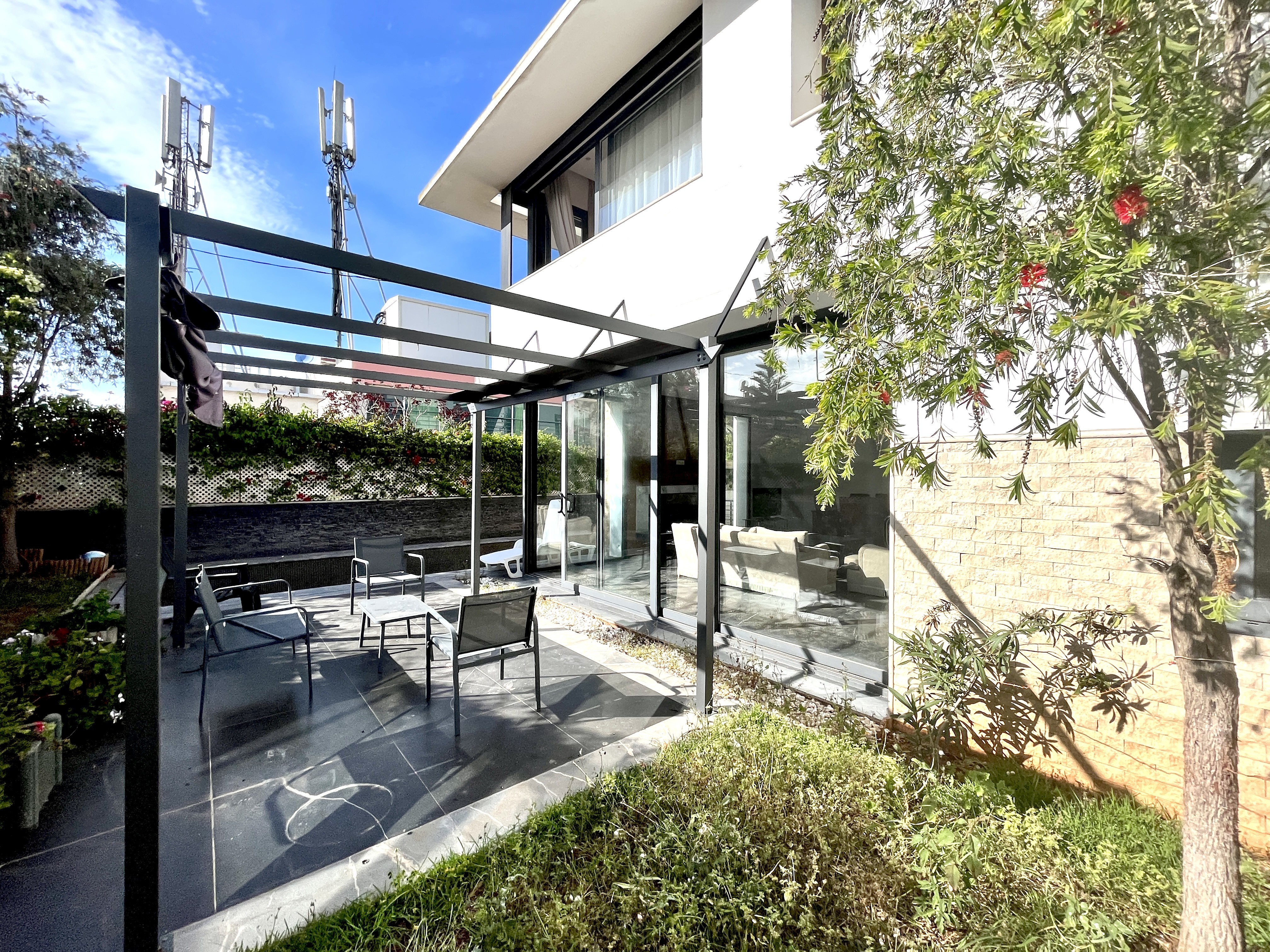Villa moderne de 4 chambres à Nawrass — 2