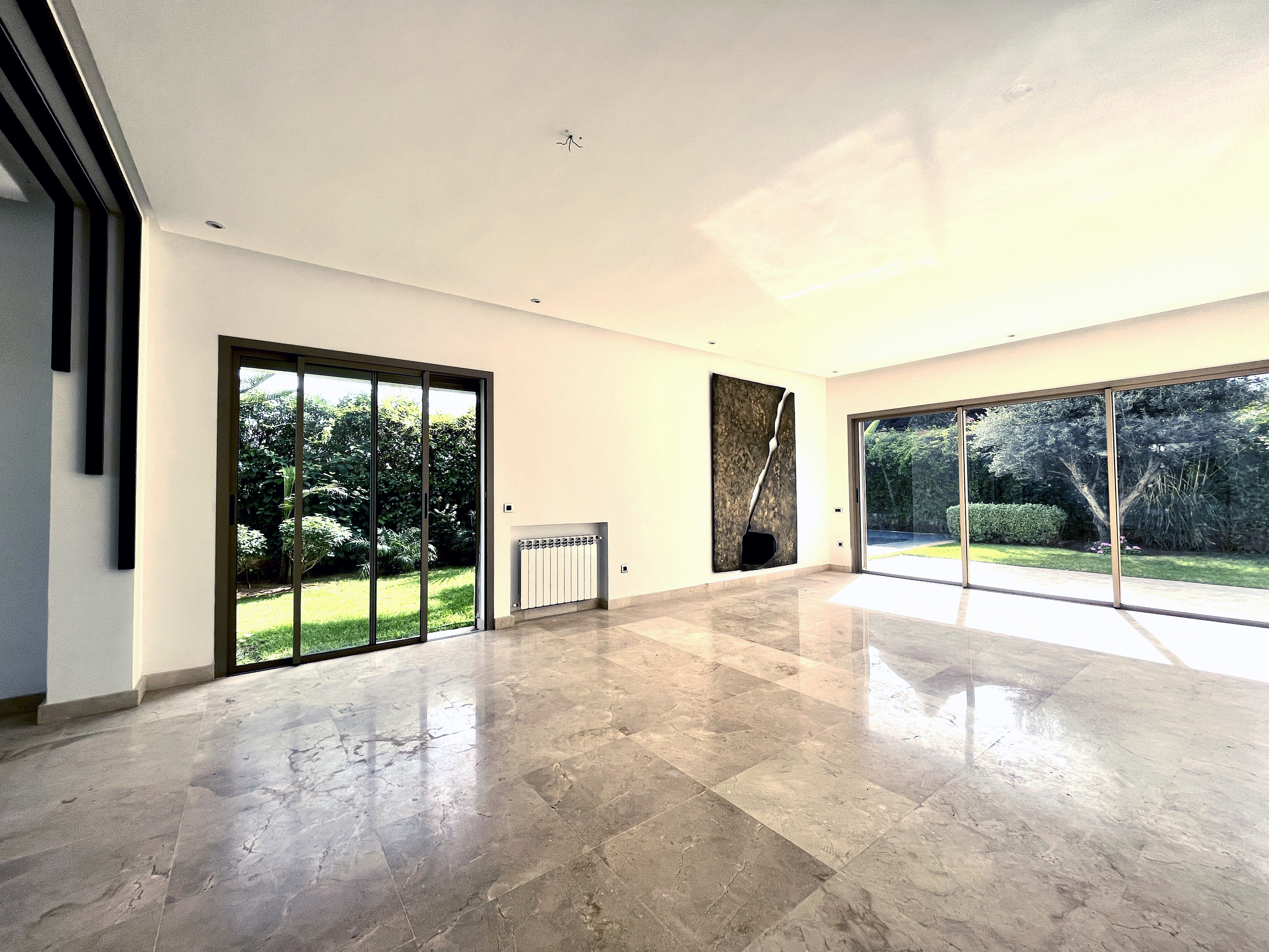 Villa 4 Chambres, de haut standing — 4