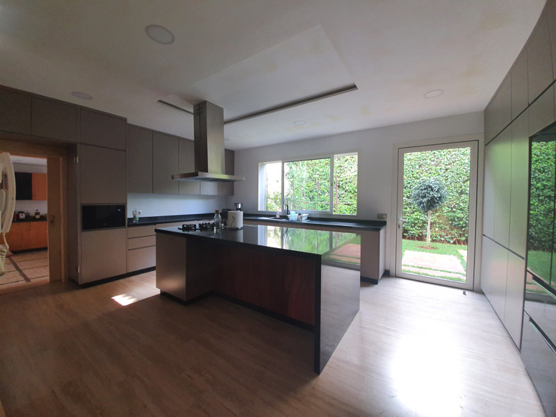 Superbe villa 5 chambres de 400 m² — 4
