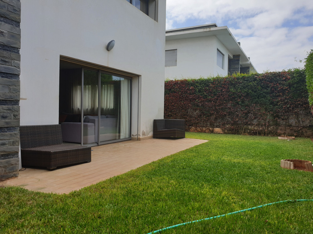 DAR BOUAZZA - Spacieuse villa mitoyenne meublée
