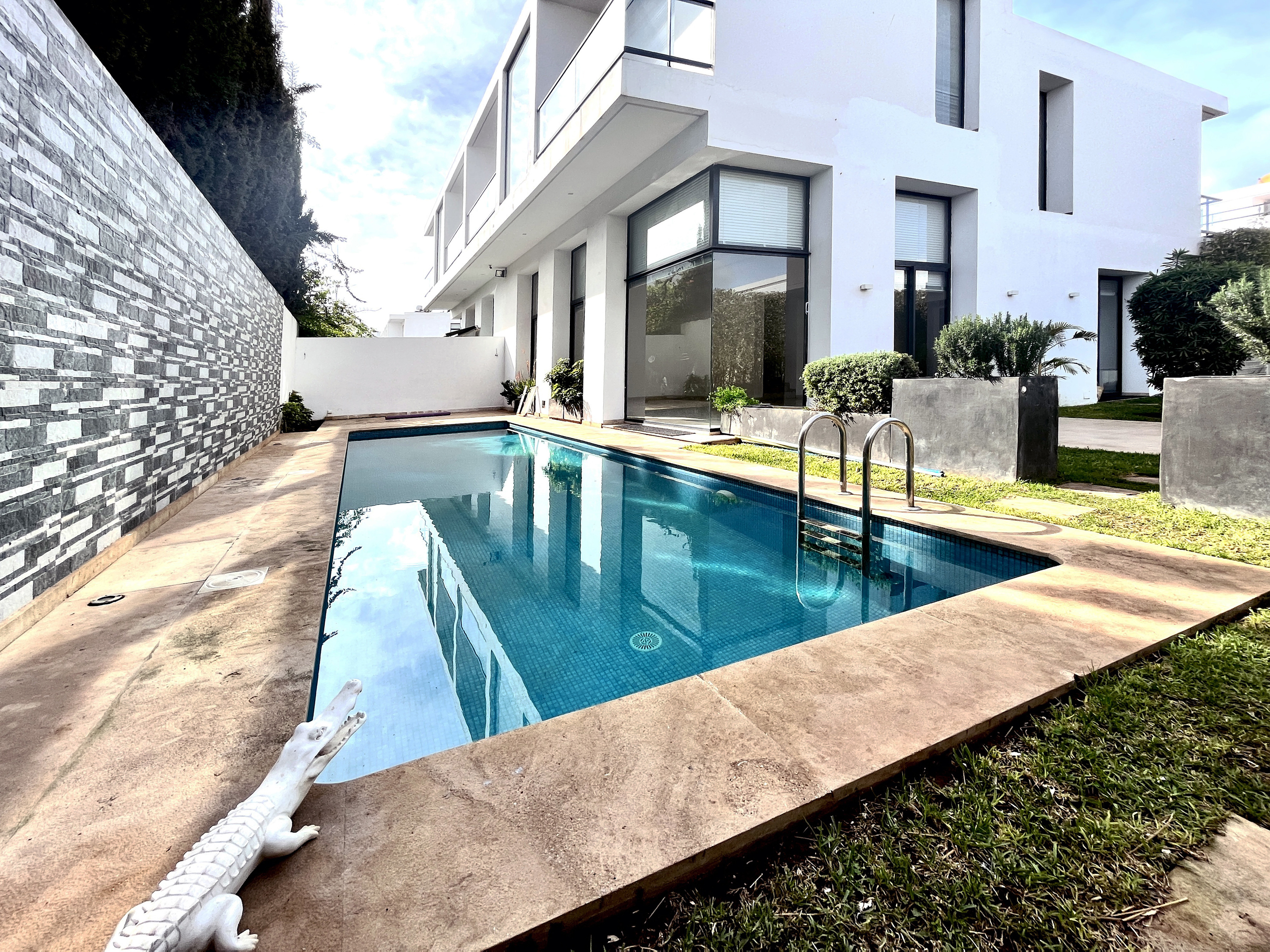 Splendide villa moderne à Dar Bouazza — 2