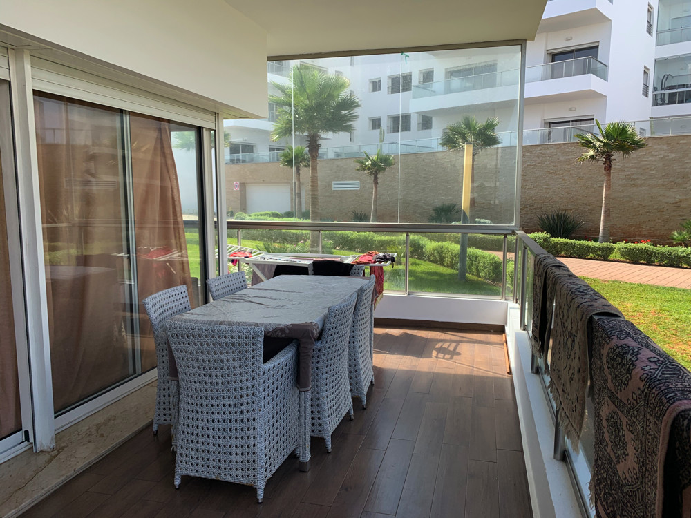 Appartement 2 chambres et terrasse — 3