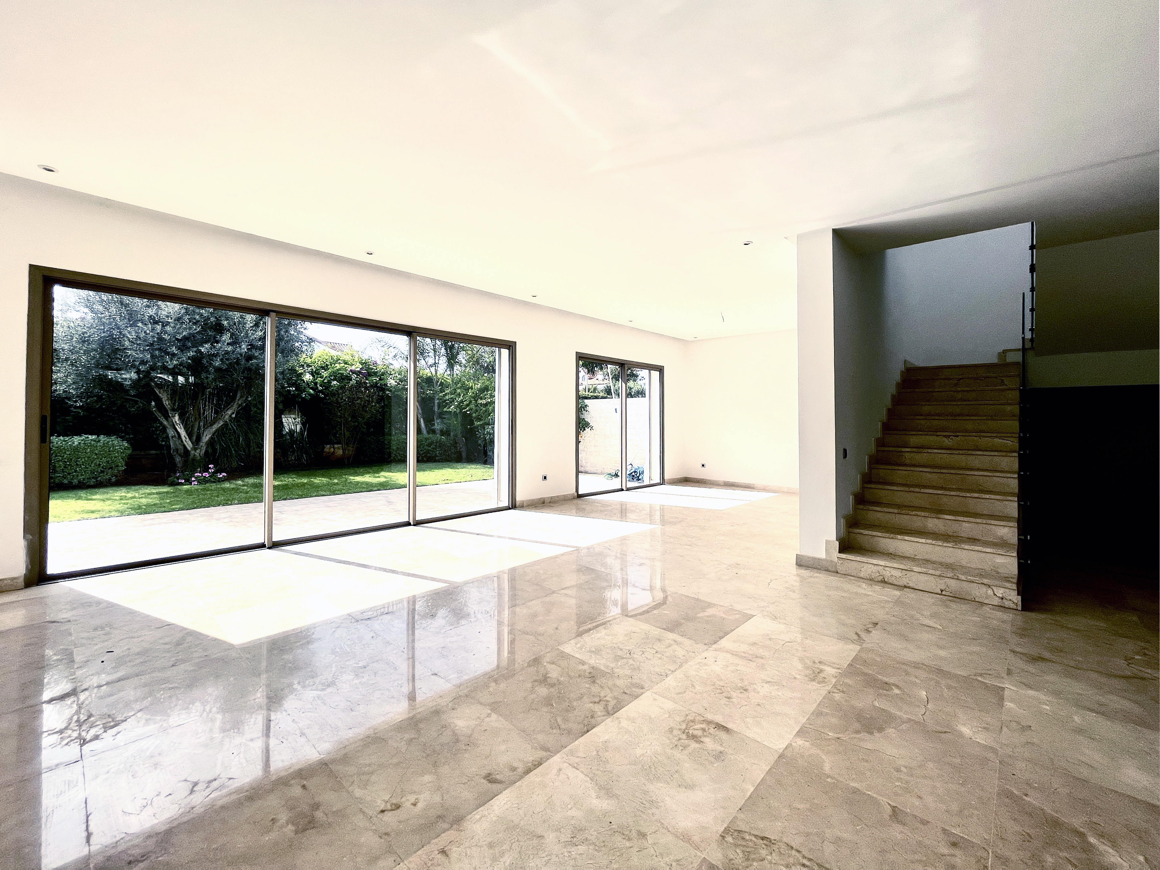 Villa 4 Chambres, de haut standing — 3