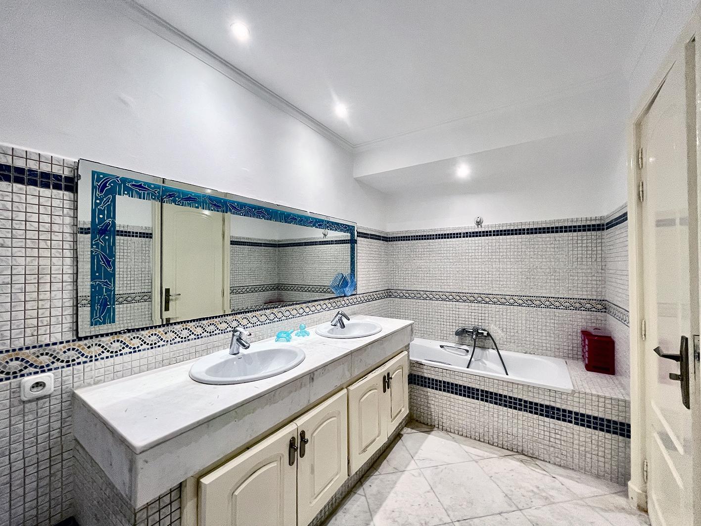 Villa 290 m² à Dar Bouazza — 9