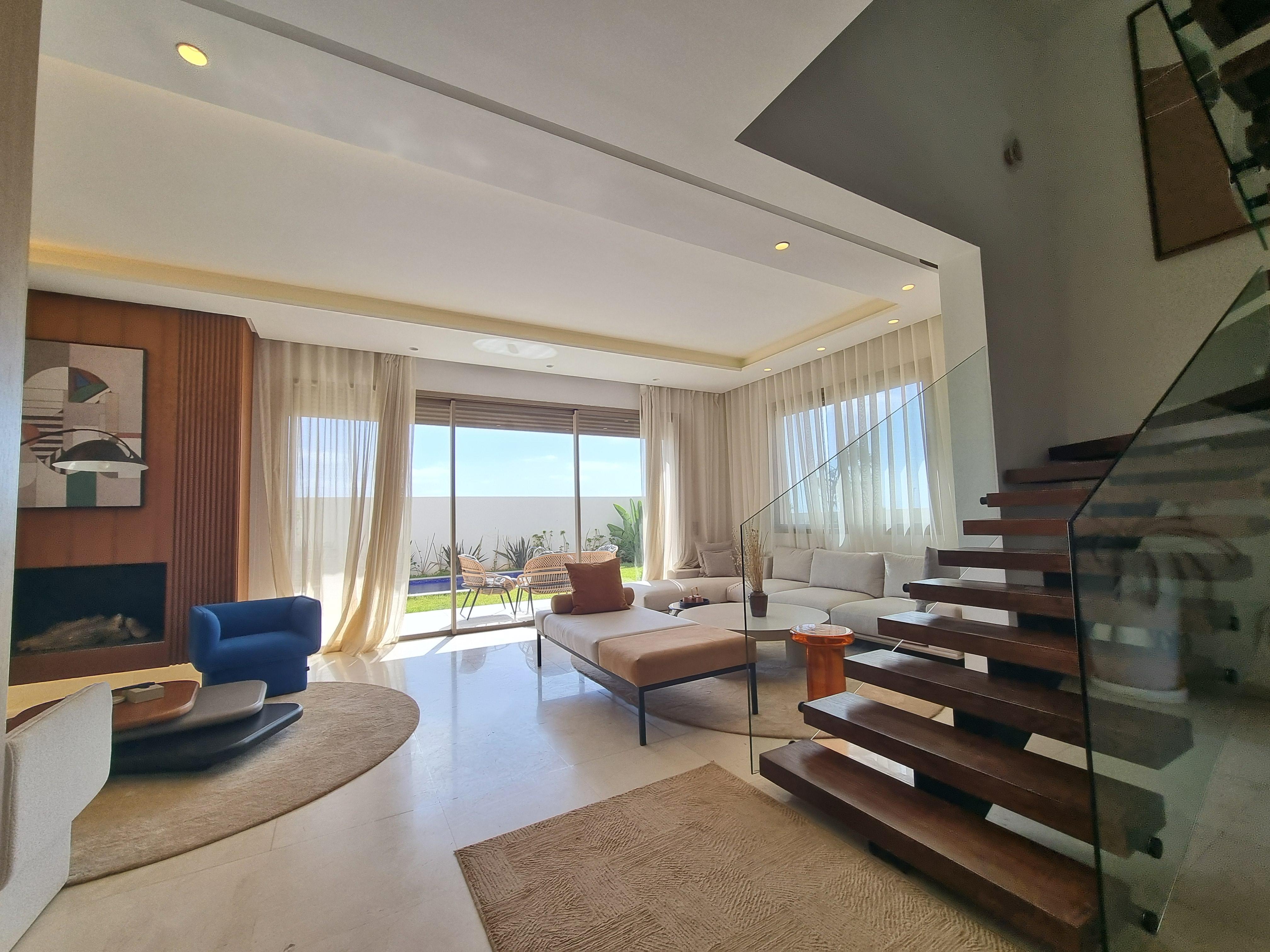 Villa de Prestige en Front de Mer à Dar Bouazza – Luxe, Sérénité et Vue Océan — 2