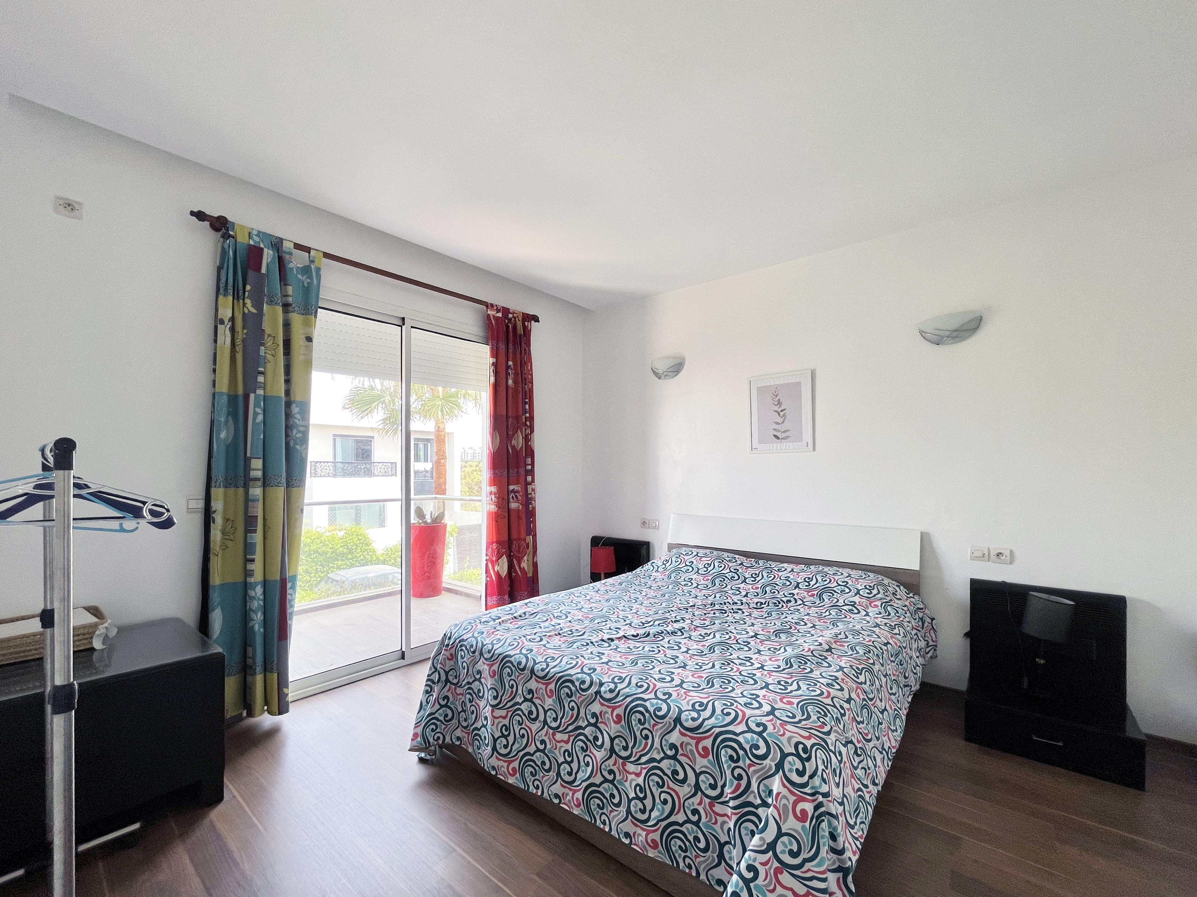 Villa 4 chambres avec piscine et jardin. — 6