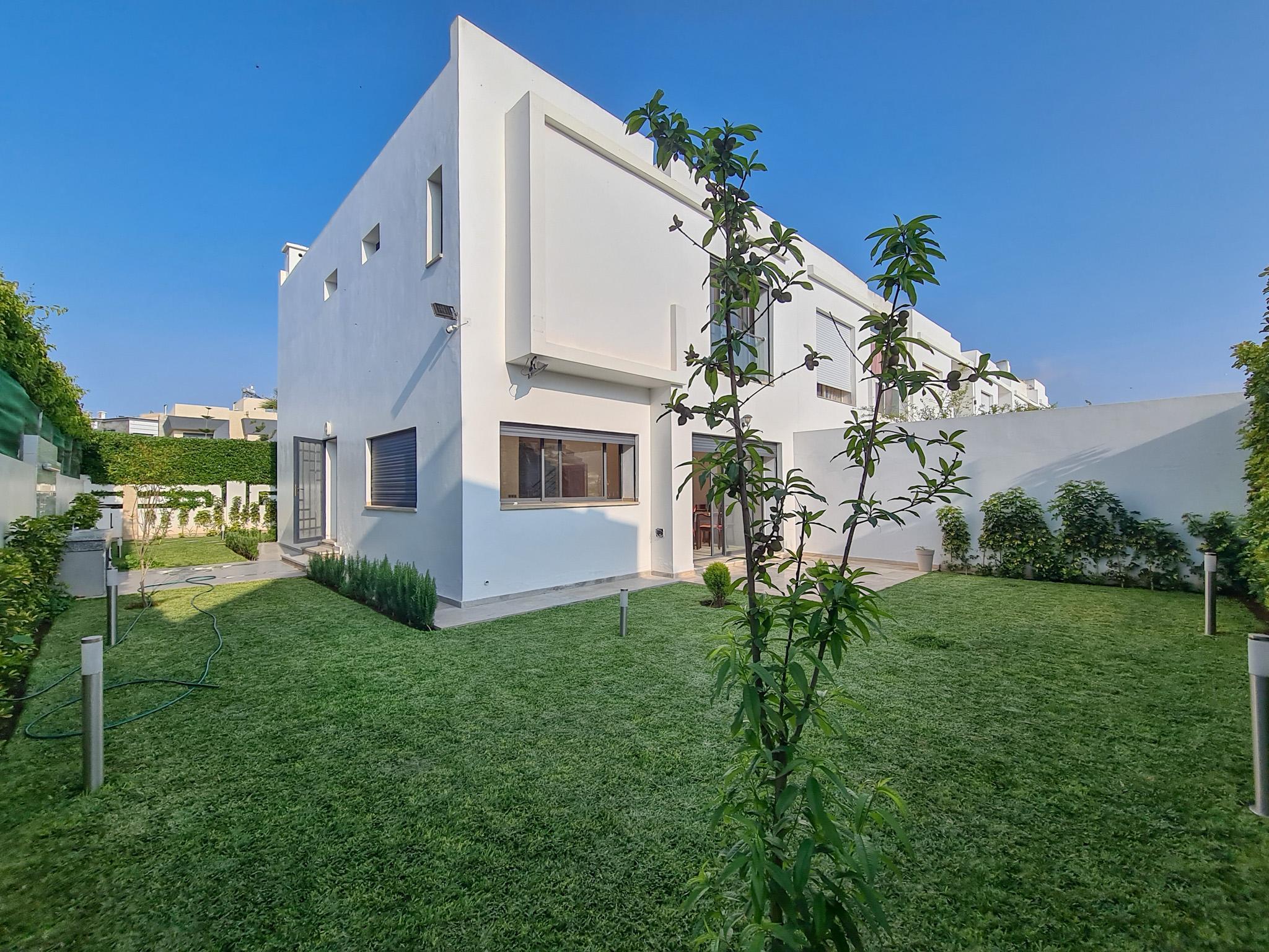 Villa 3 chambres avec jardin à Dar Bouazza