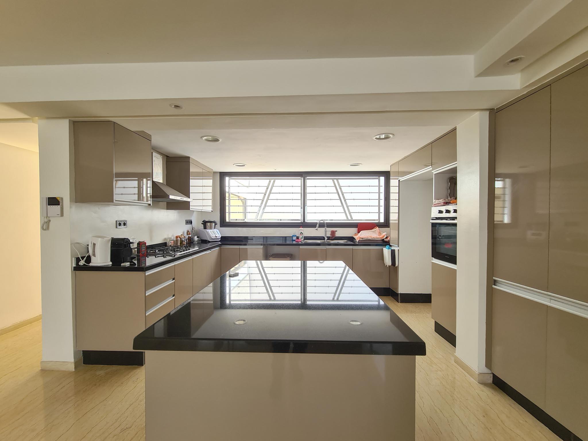 Villa 390 m² à Dar Bouazza — 9