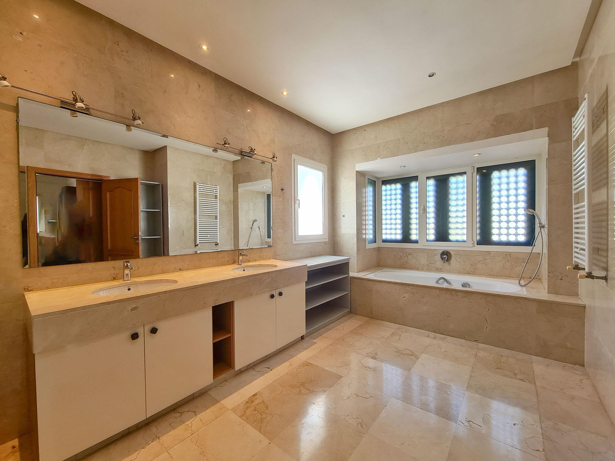 Villa 600 m² à Dar Bouazza — 9