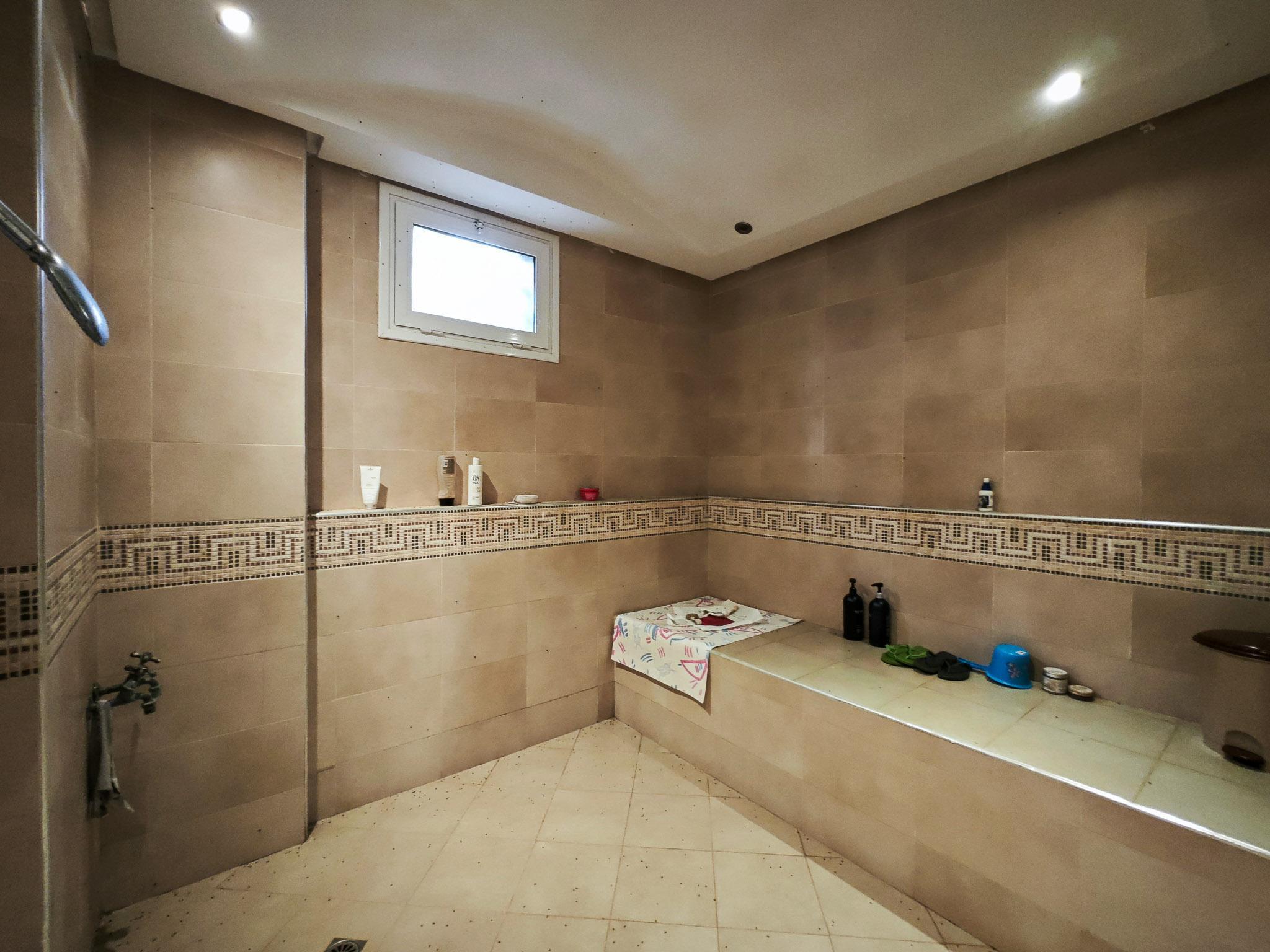 Villa 460 m² à Dar Bouazza — 10