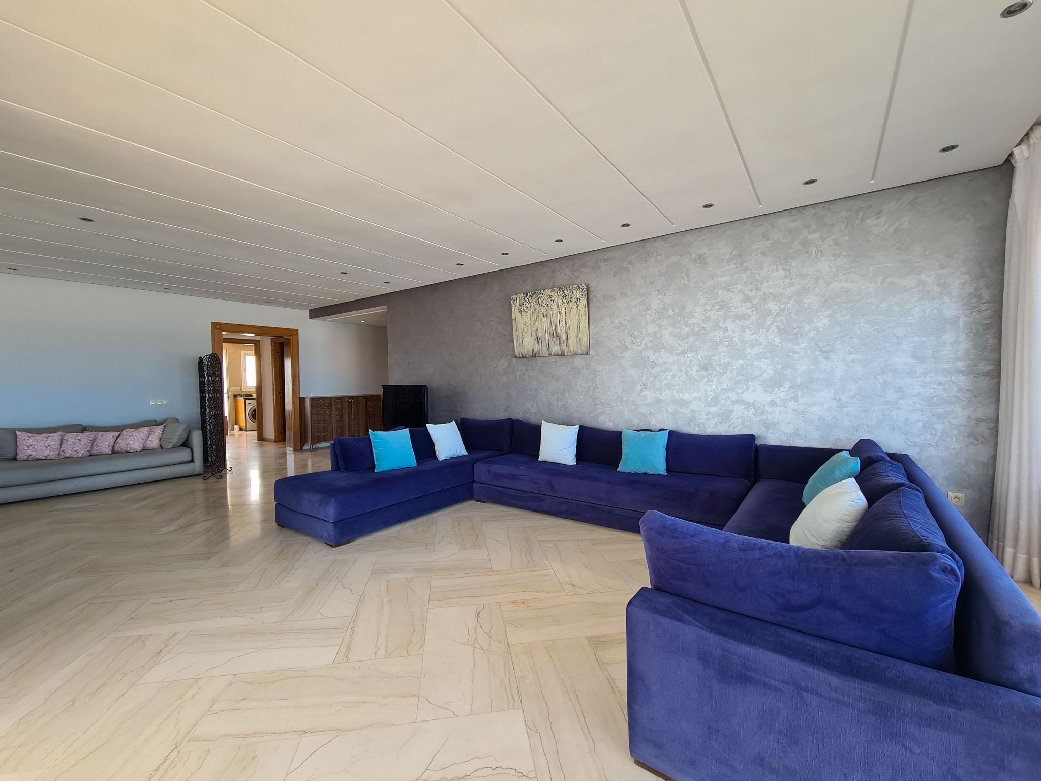 Sublime appartement meublé, vue mer, en résidence sécurisée. — 2