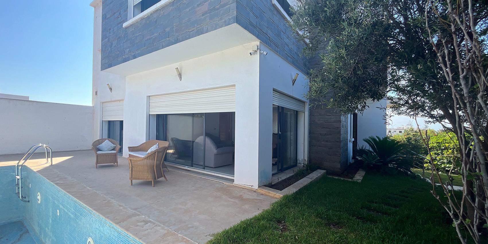 Villa 420 m² à Dar Bouazza — 2