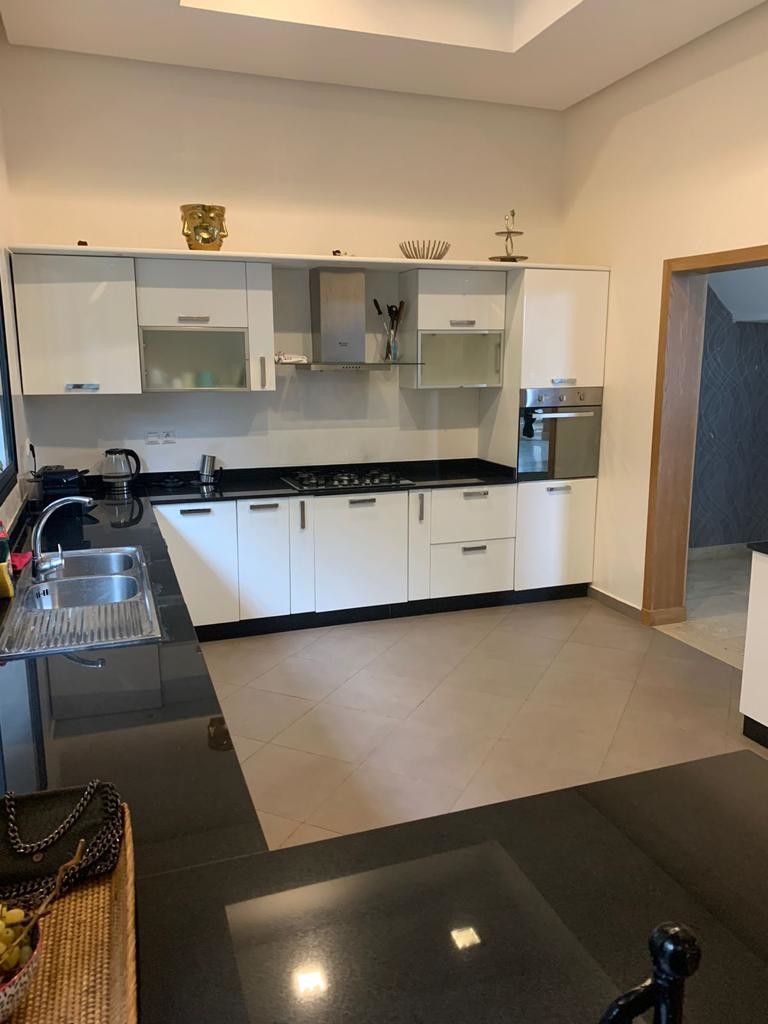Villa 340 m² à Dar Bouazza — 7