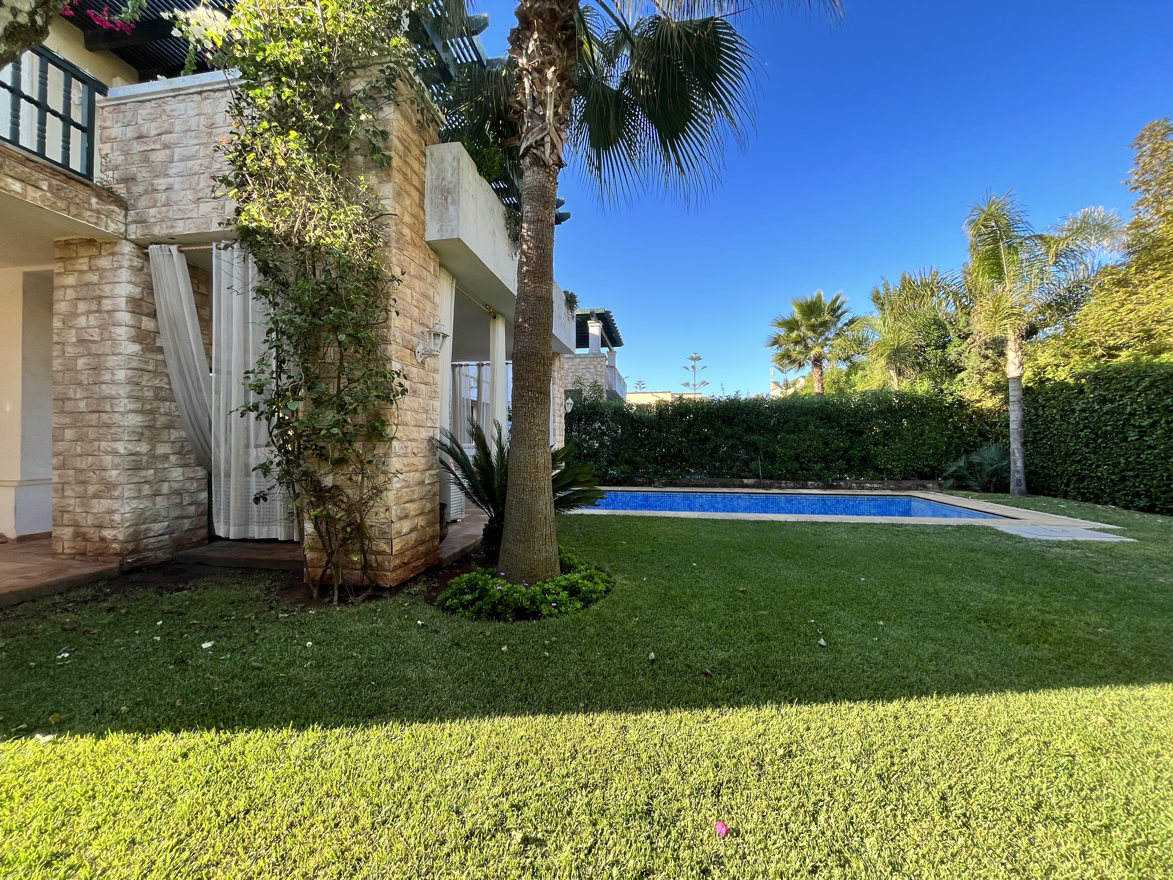 Villa 700 m² à Dar Bouazza — 10