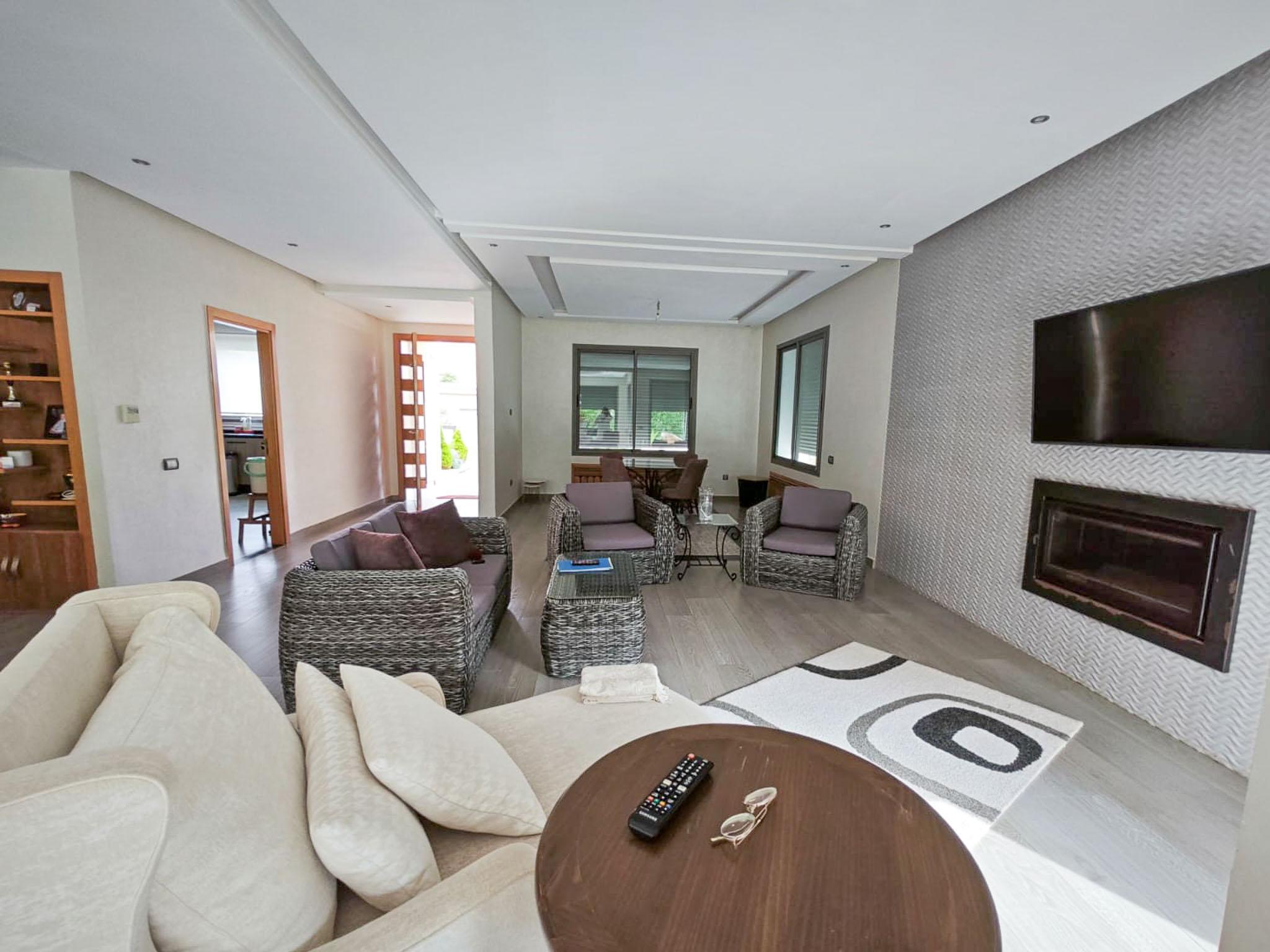 Villa 4 chambres idéalement situé en résidence — 3