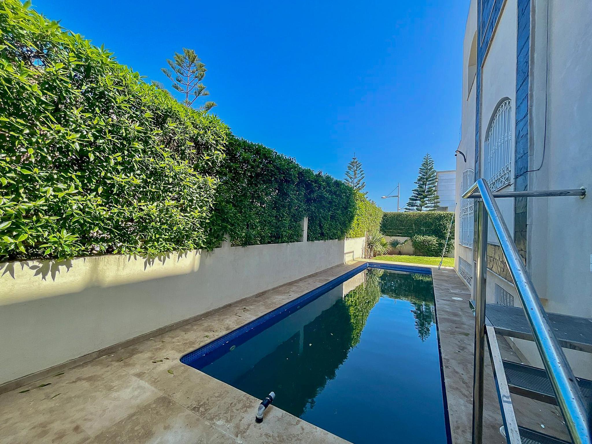 Villa 450 m² à Dar Bouazza — 10