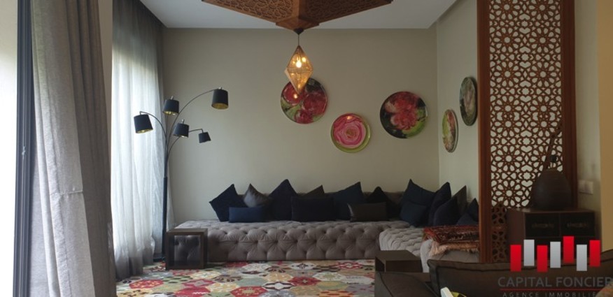 Villa 4 chambres meublée avec piscine. — 4