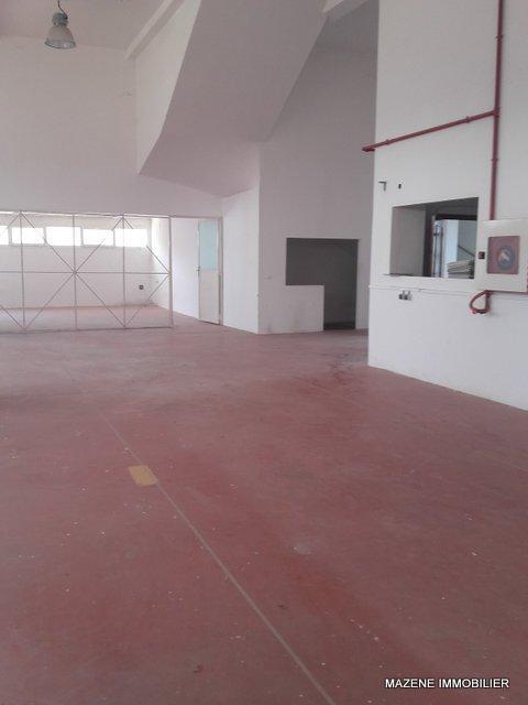 عقار 1200 م² في Zone industrielle Gzenaya — 9