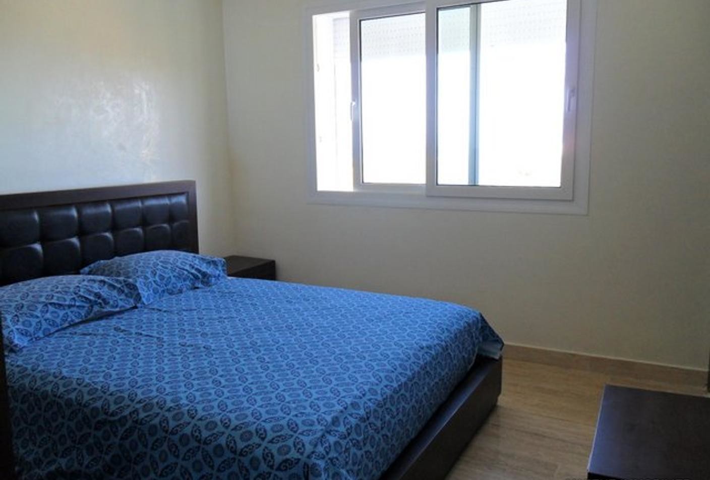 Bien 83 m² f indéfini — 9