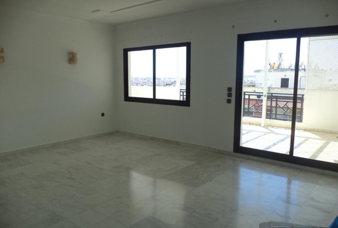 Appartement à vendre à Tanger - Ref: VA76 — 2