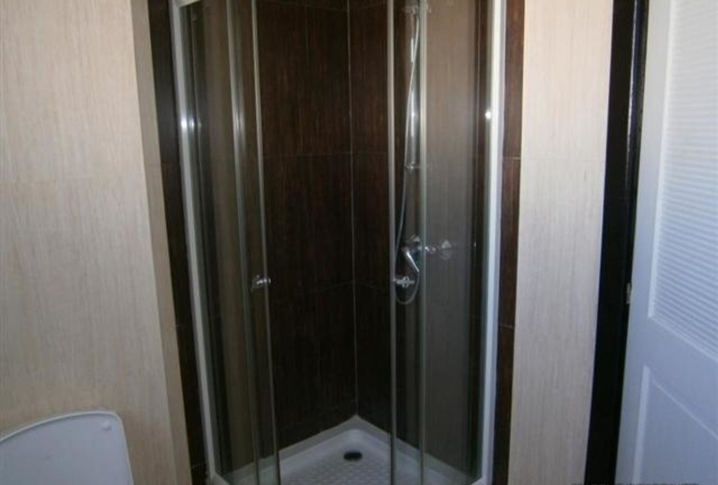 Bien 83 m² f indéfini — 8