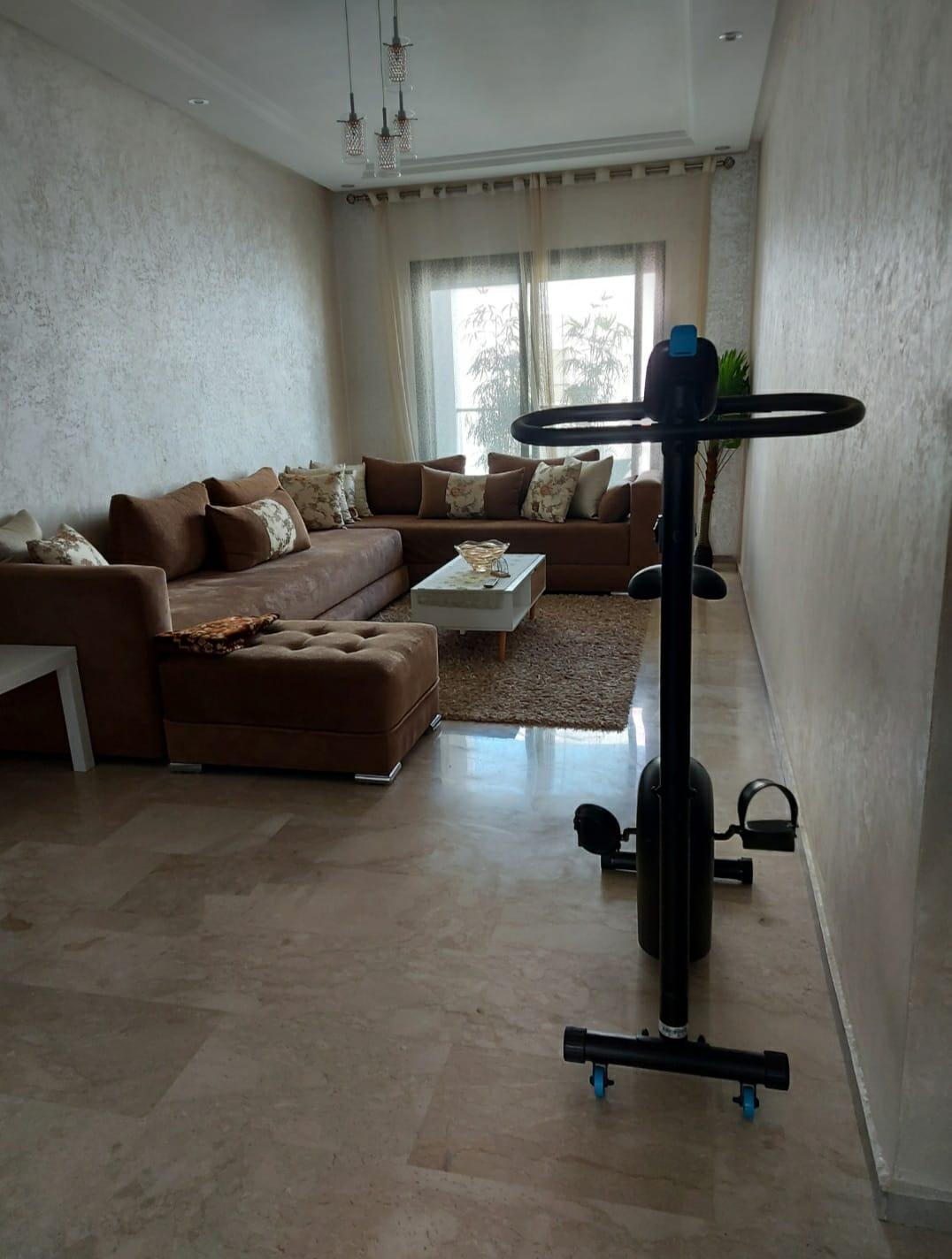 Bel appartement 2 chambres meublé à Bouskoura — 2