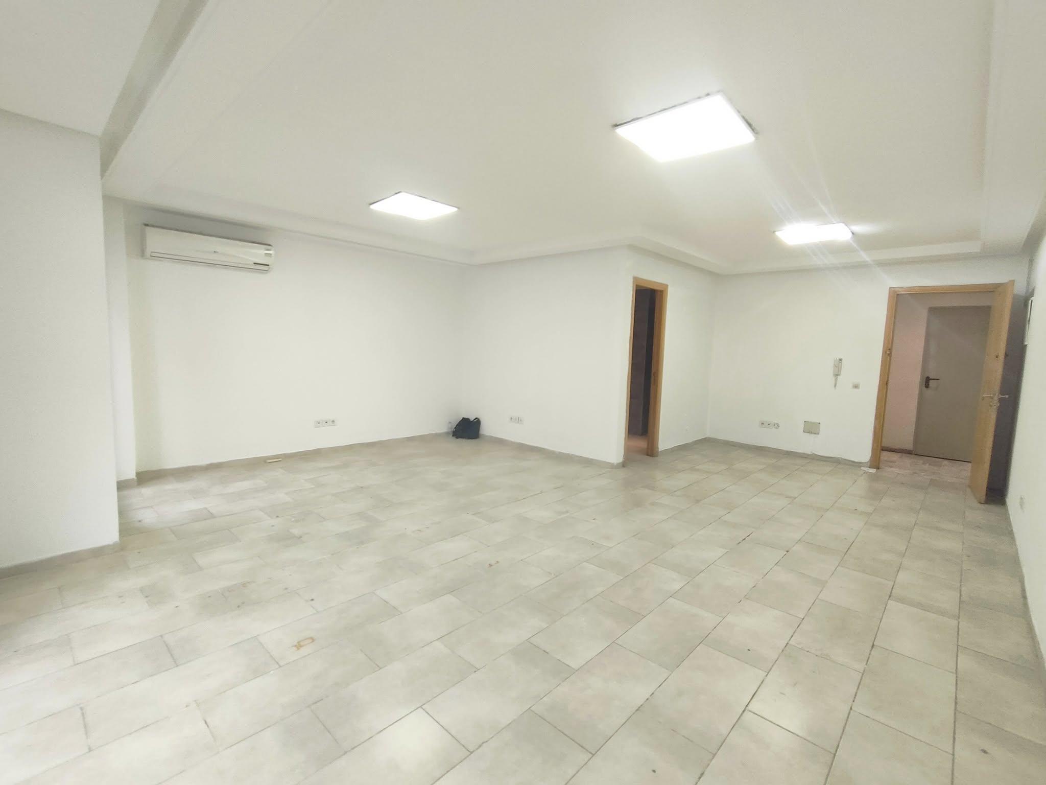 Plateau Bureau 50m² CentreVille 5000 Dh — 3
