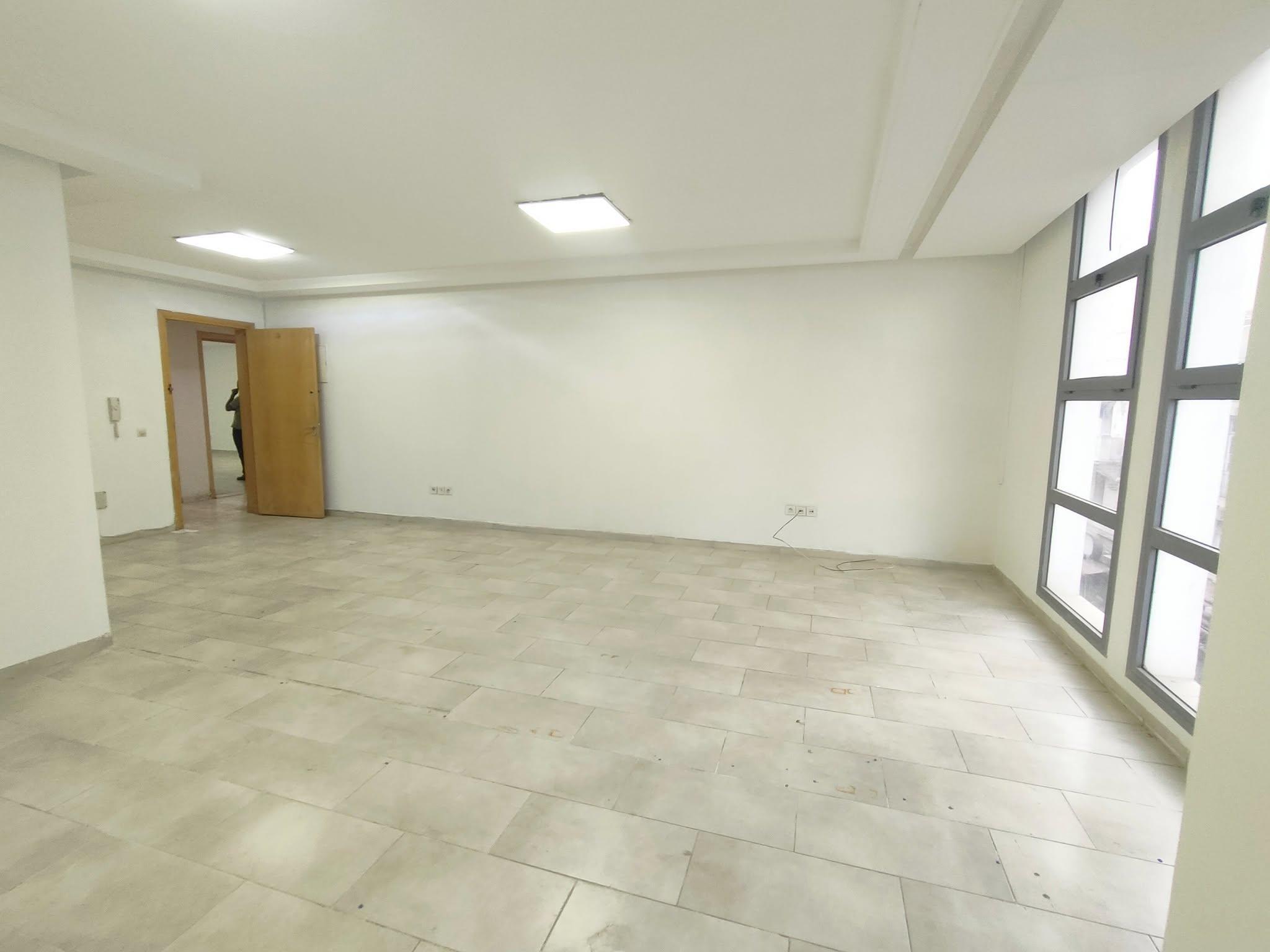 Plateau Bureau 50m² CentreVille 5000 Dh — 5