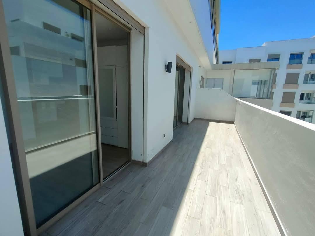 Studio terrasse vide 54m² Bourgogne 6300 Dh