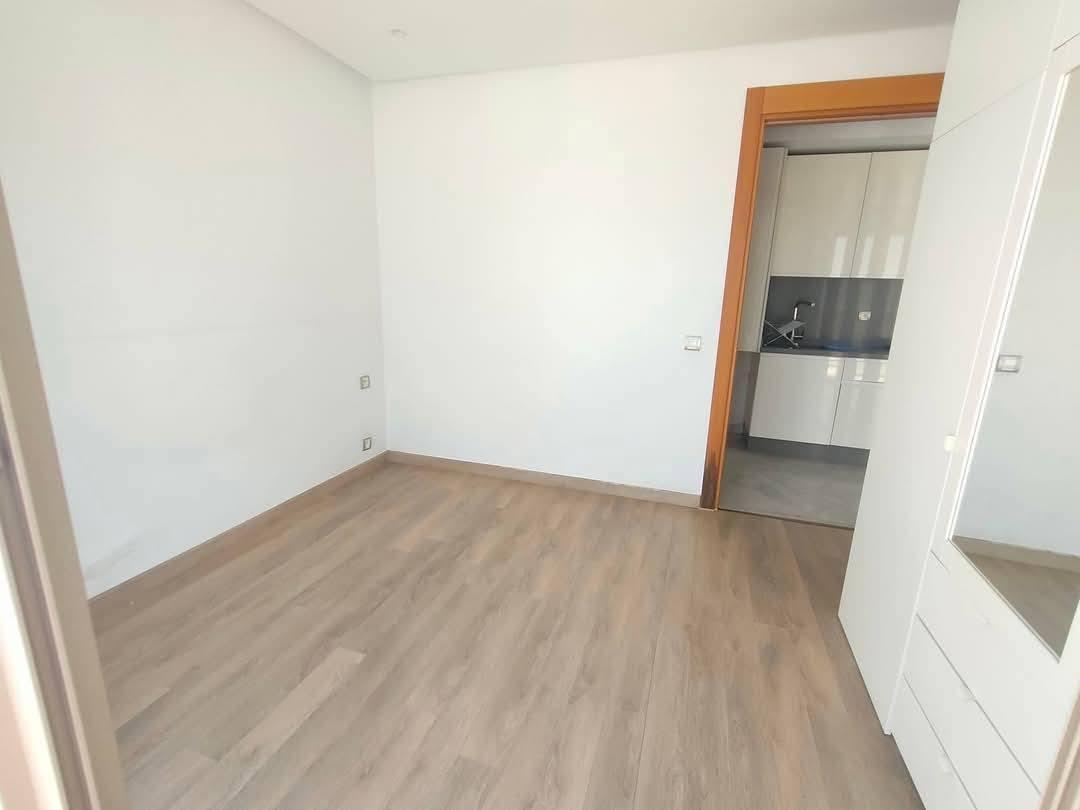 Studio 54 m² à Bourgogne — 8