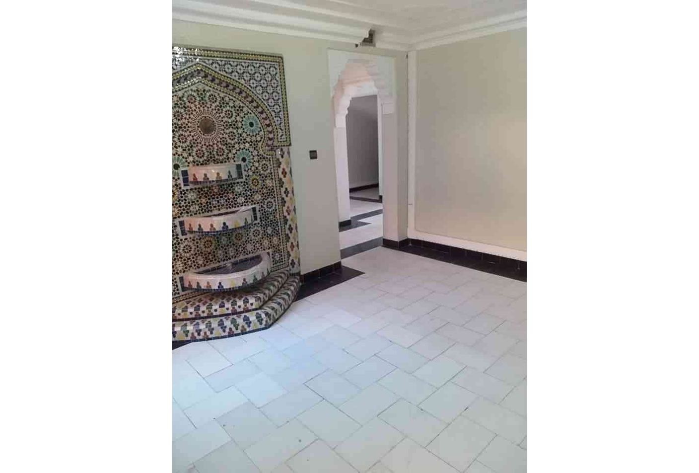 Bureau 220m2 à louer :Guèliz Marrakech — 3