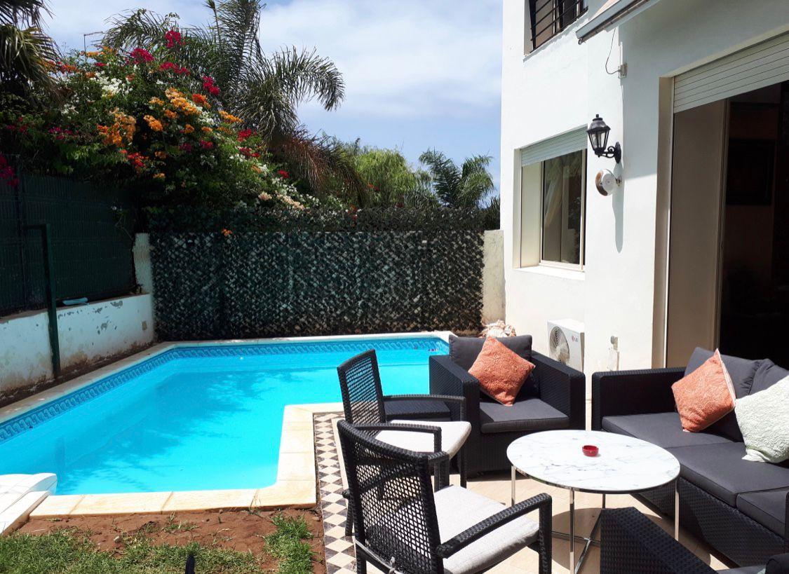 VILLA A  Vendre QUARTIER AINDIAB — 5