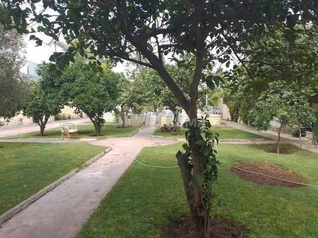 TERRAIN A VENDRE QUARTIER LONGCHAMPS