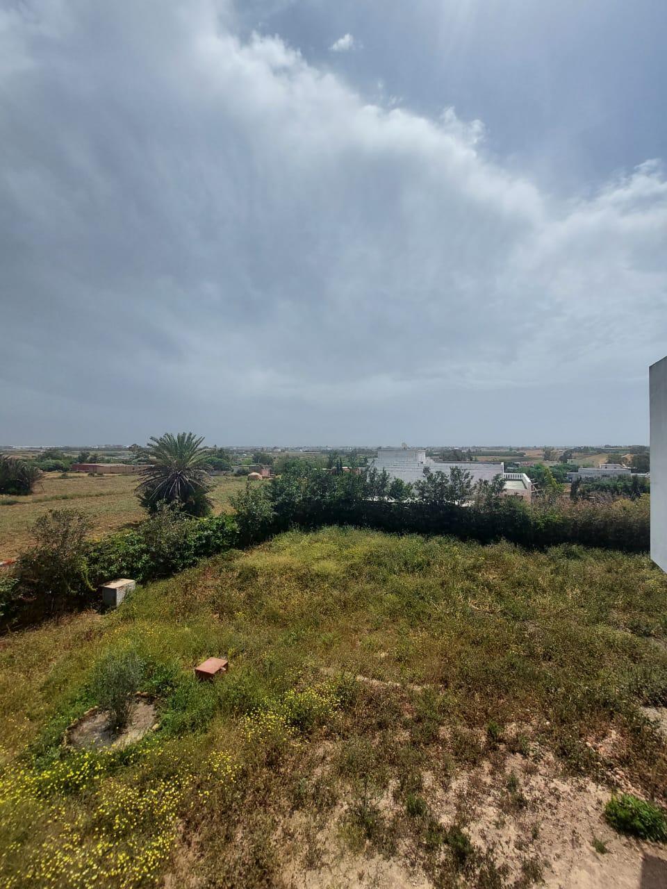 TERRAIN R+1PLEIN CENTRE bouskorra — 2