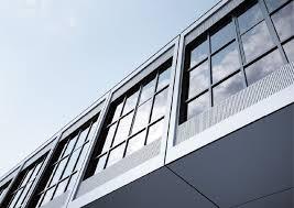Immeuble neuf pour bureaux 3 étages en location