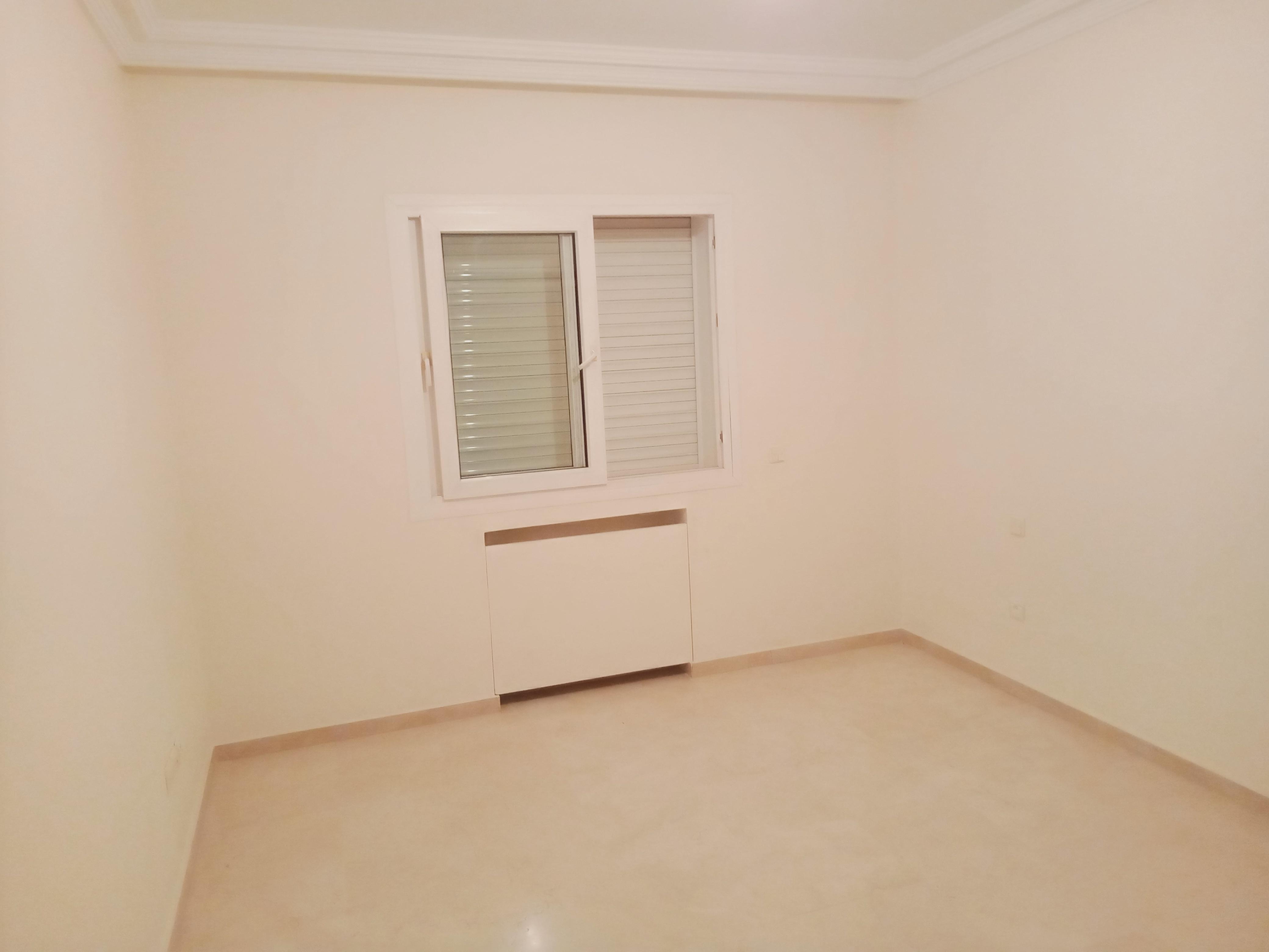 Villa 550 m² à Aviation — 2