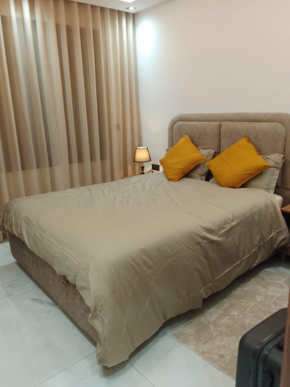 Bel appartement meublé 2 chambres à louer Agdal — 2