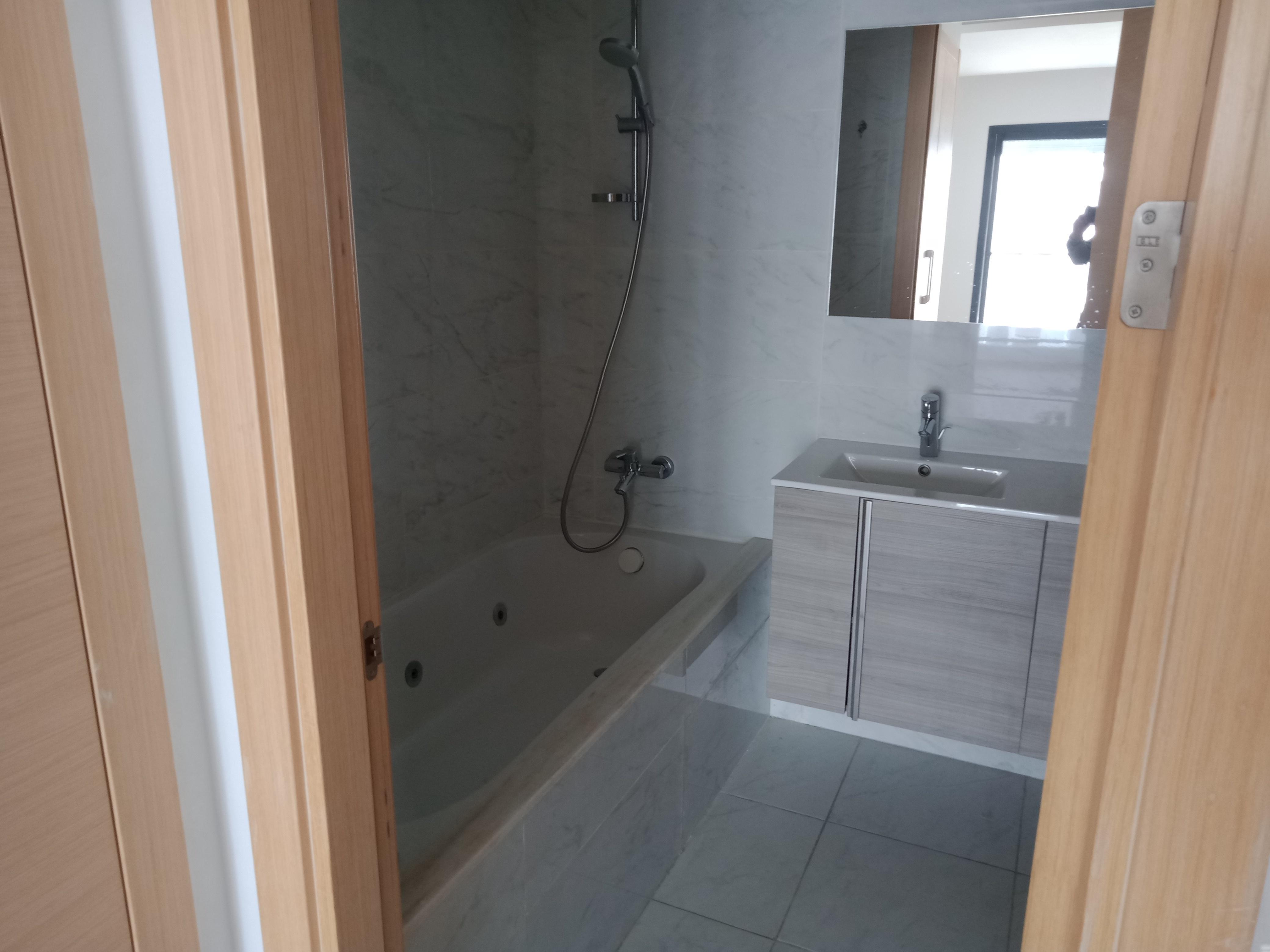 Bel appartement vide 3 chambres à louer prestigia — 6