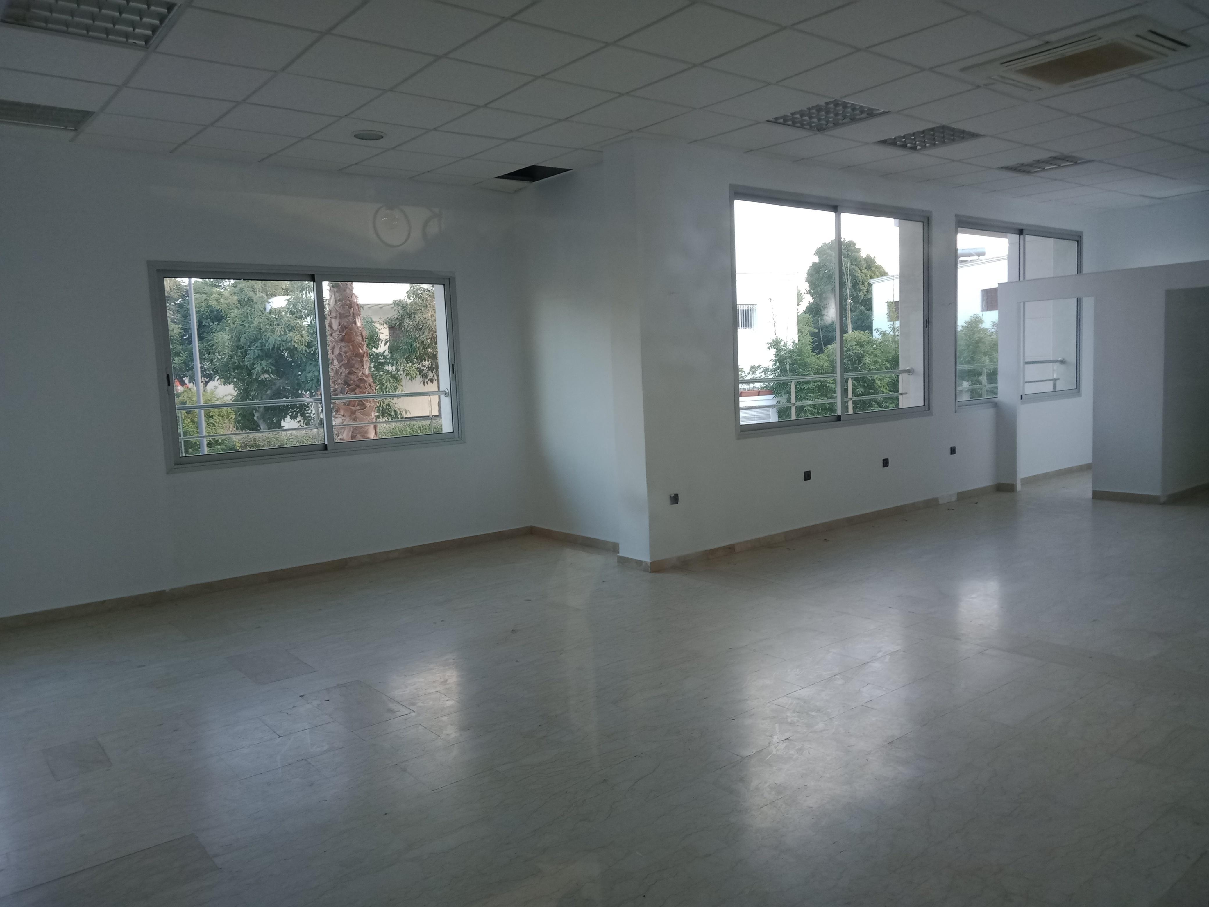 Local commercial à louer Hassan Rabat 600m2