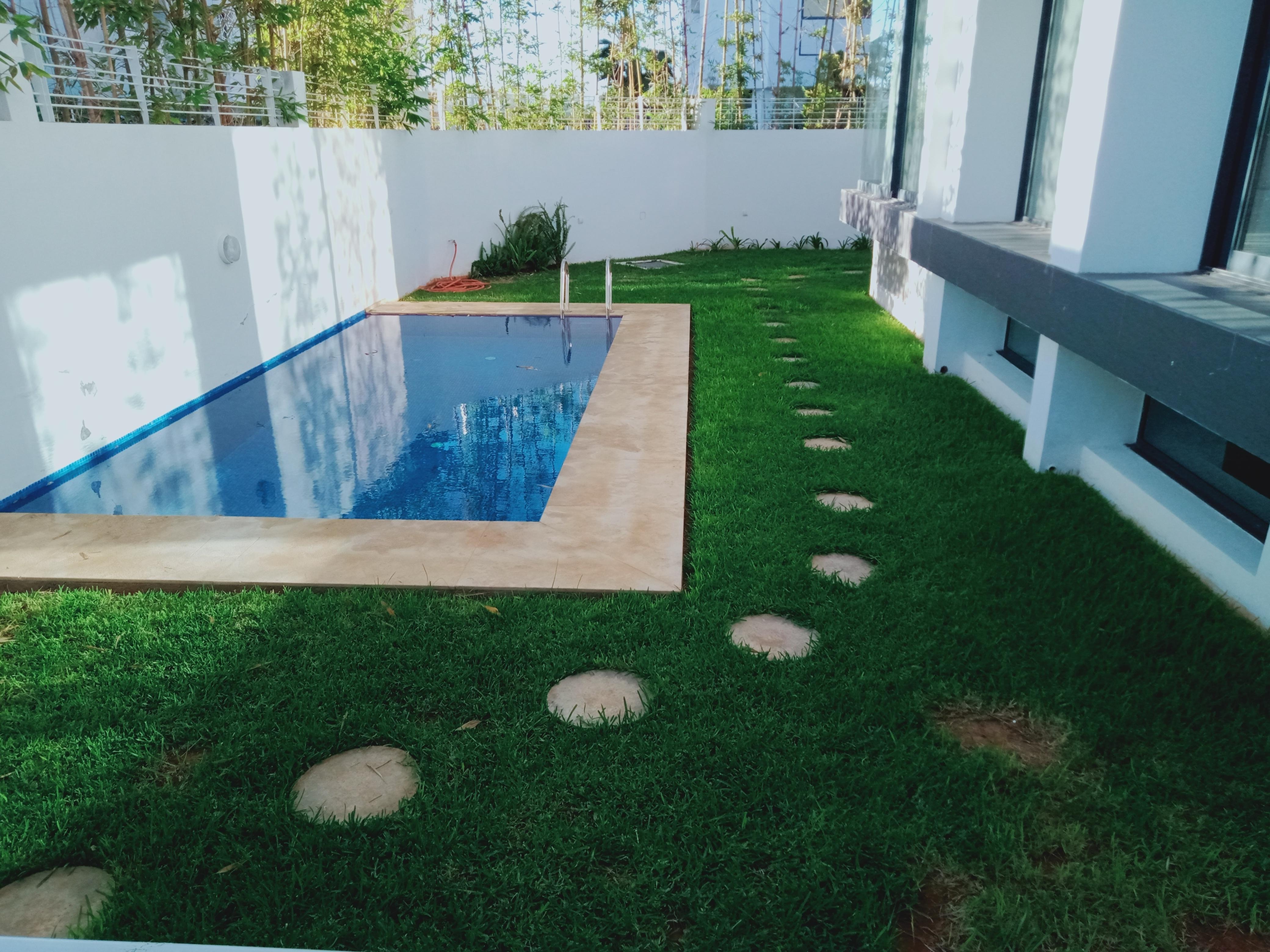 Villa moderne à louer à Hay riad Rabat