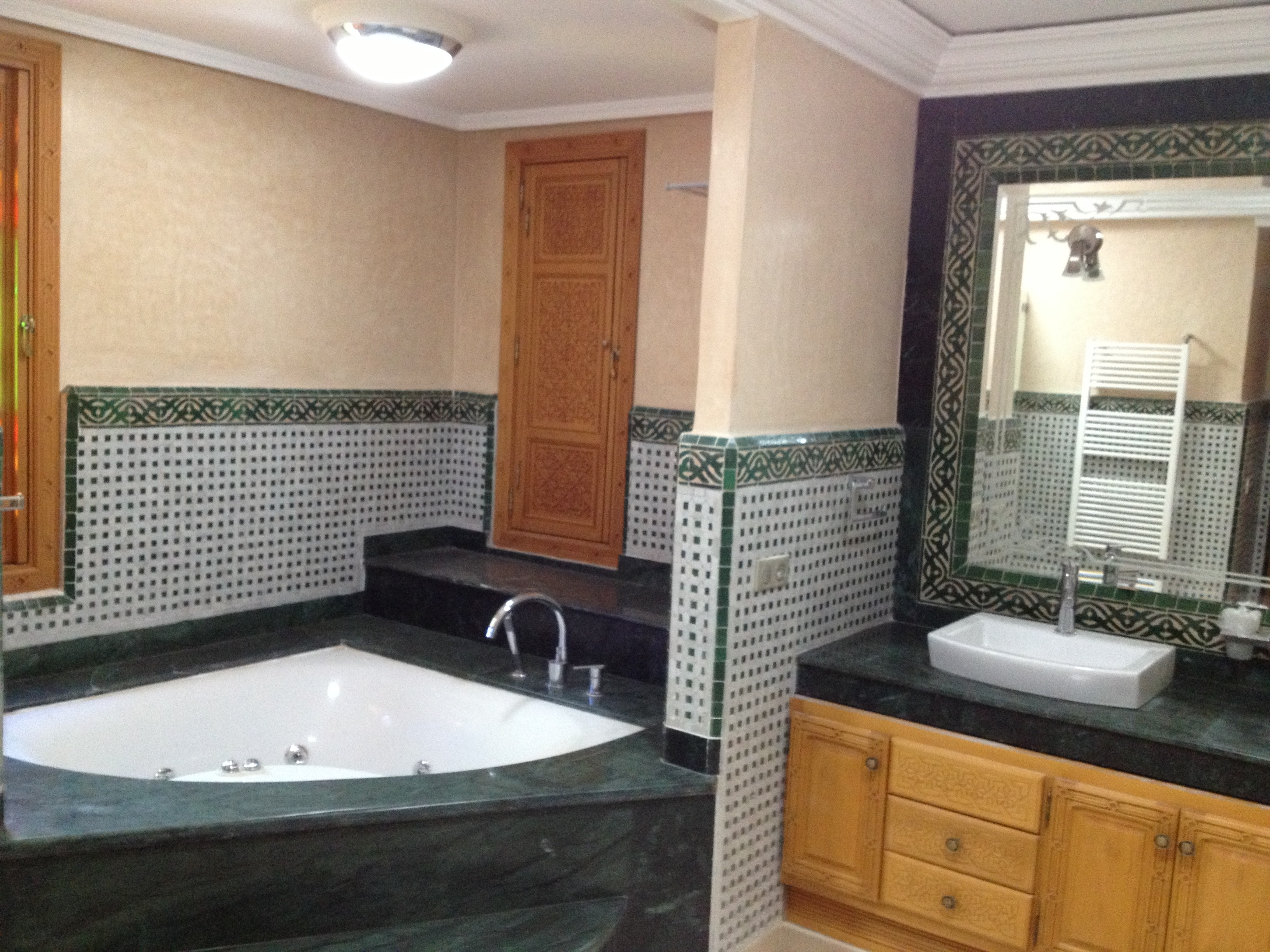 Appartement meublé à louer,  Hay riad Rabat — 2