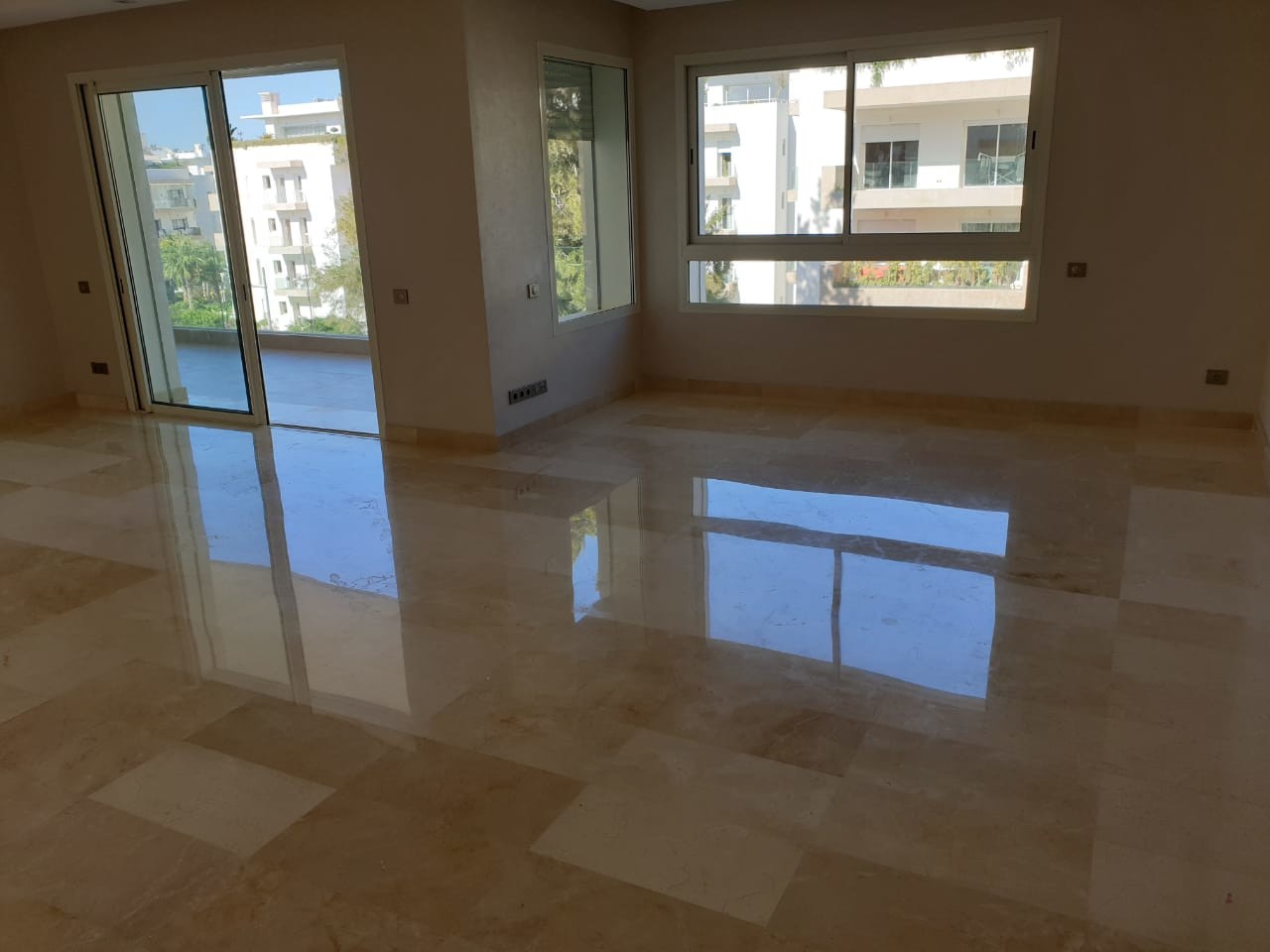 Appartement à louer à l'orangeraie Souissi — 2