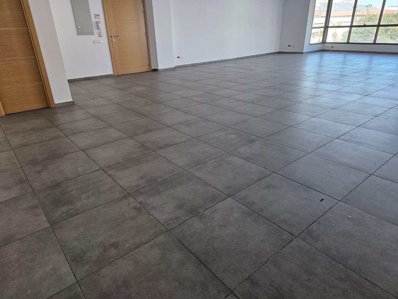 TrÃ¨s beau plateau moderne fonctionnel 430mÂ² Ã  louer — 5