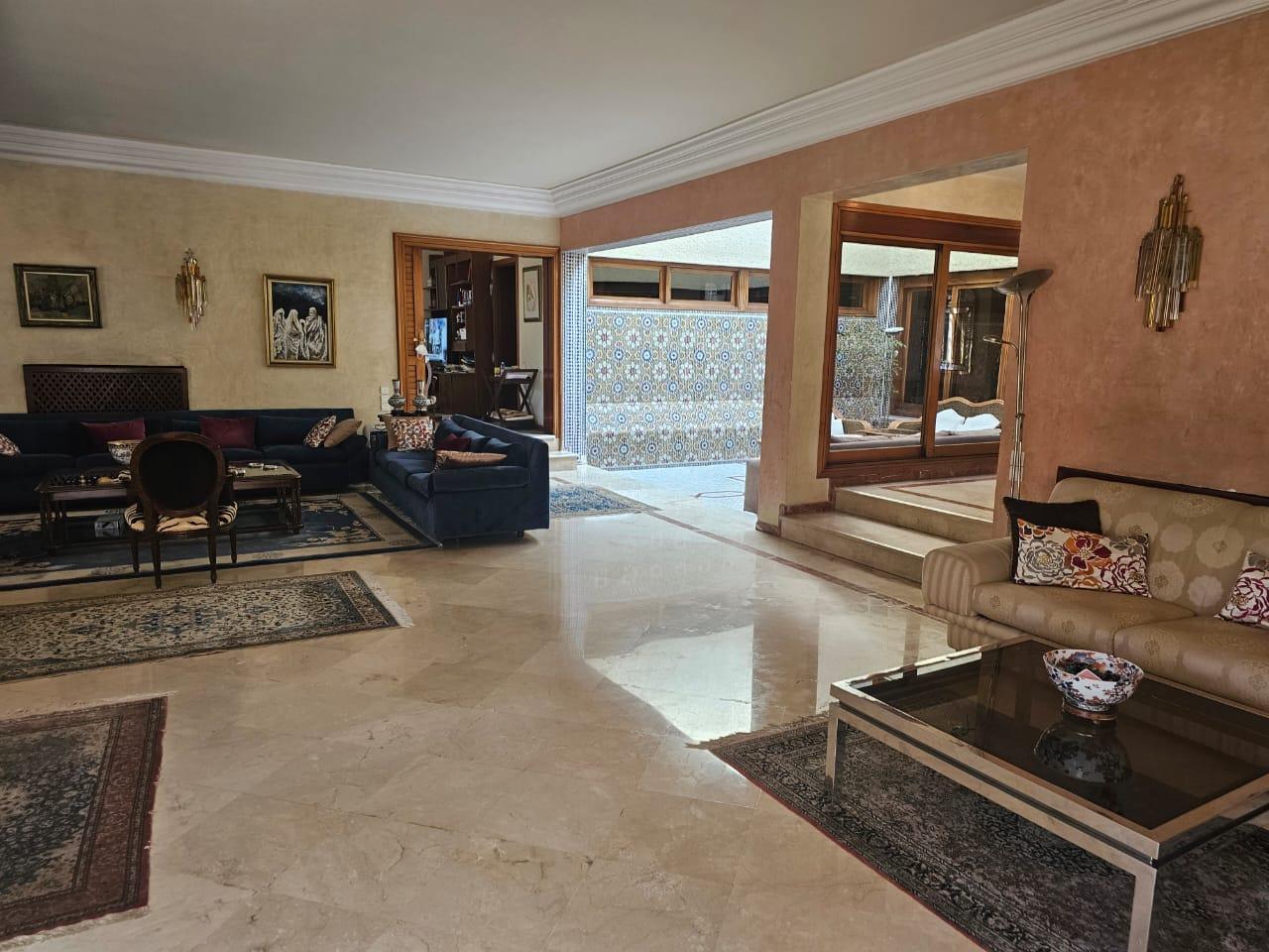 Villa avec piscine jardin arborÃ© nichÃ©e Ã  PRANFA Ã  vendre — 6