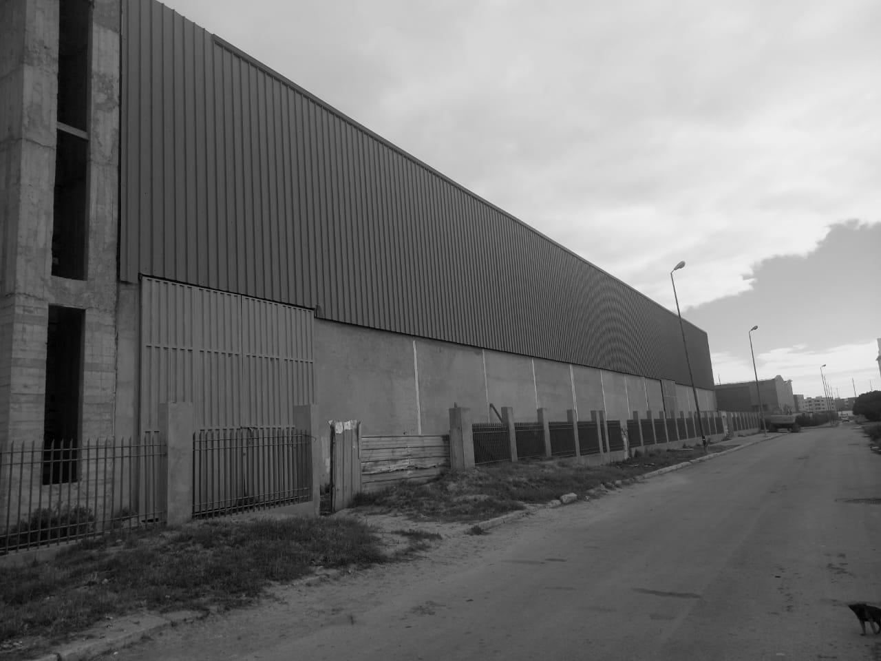 BÃ¢timent industriel 4500mÂ² exploitables Ã  Nouacer Ã  louer — 5