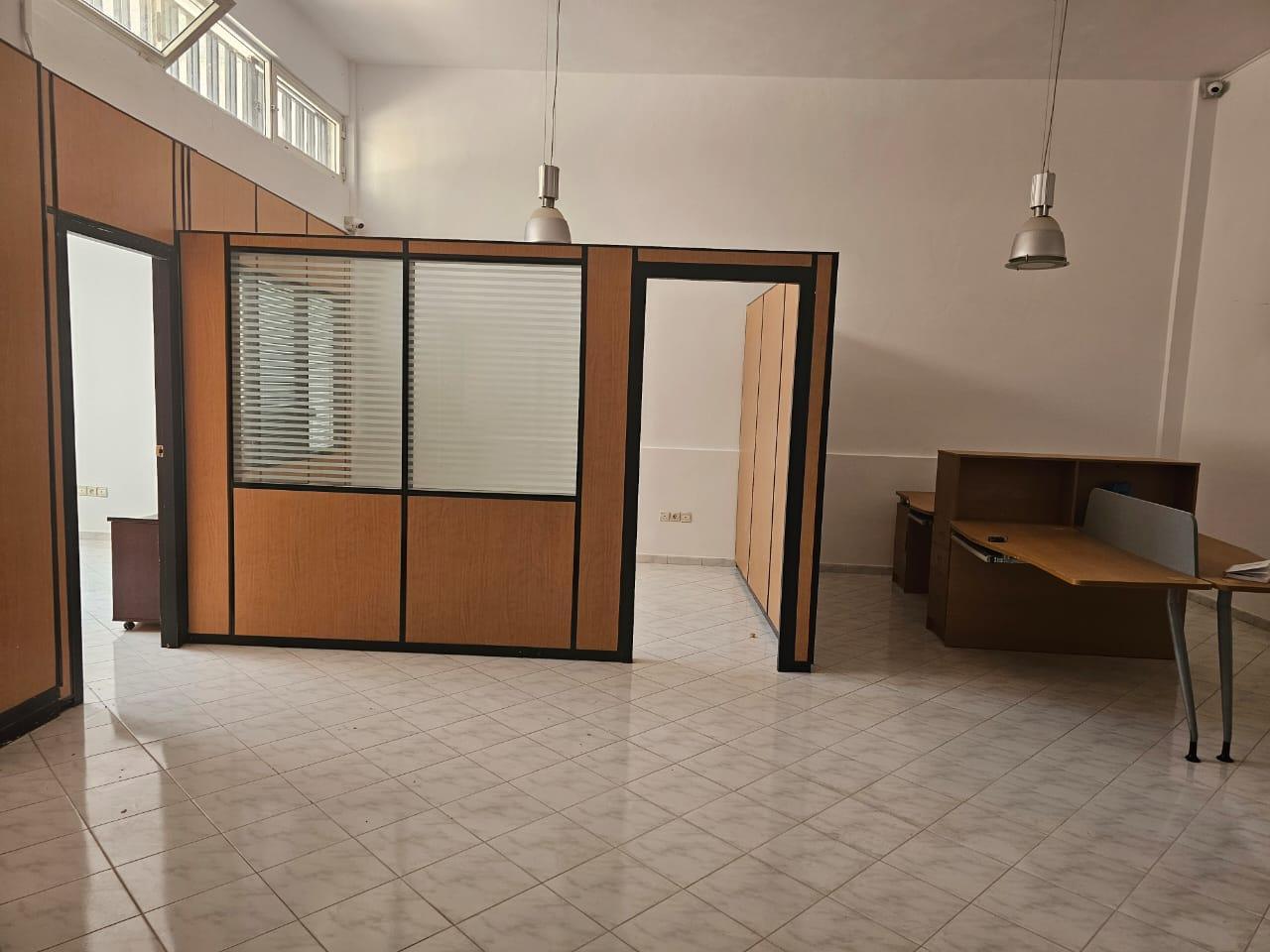 Bureau 110 m² à Bourgogne — 10