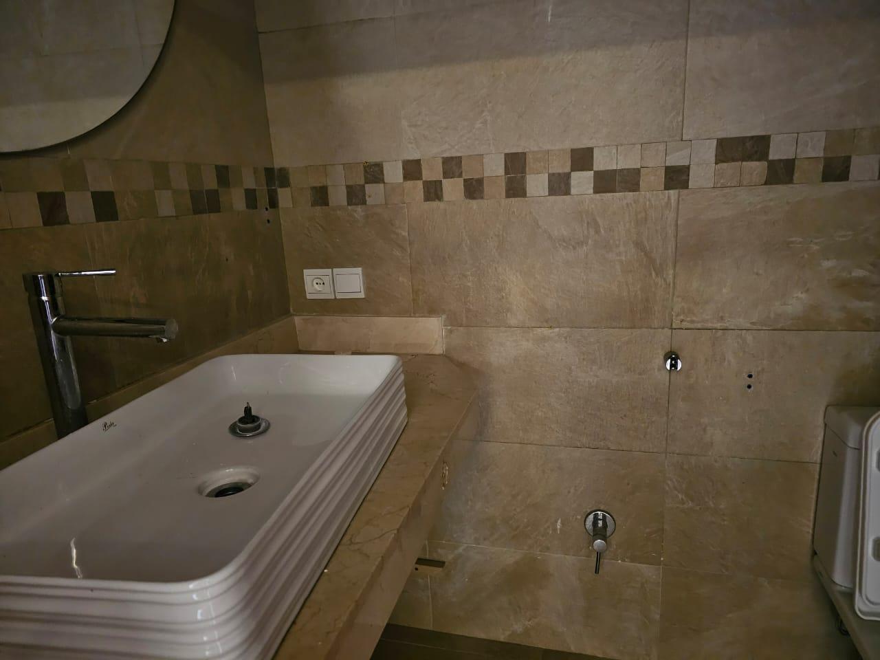 Appartement 208 m² à Quartier des Hôpitaux — 7